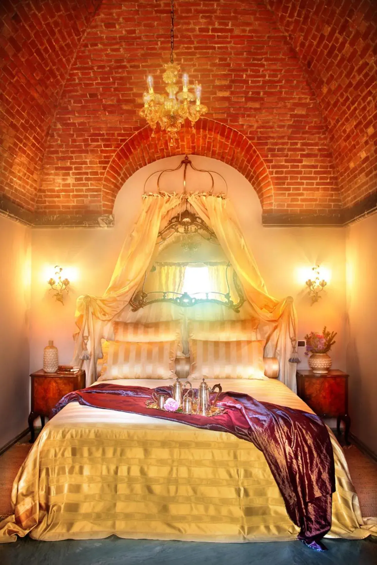 Deluxe Double Room with Shower in Villa Ottolenghi Wedekind Deluxe Double Room with Shower in Villa Ottolenghi Wedekind