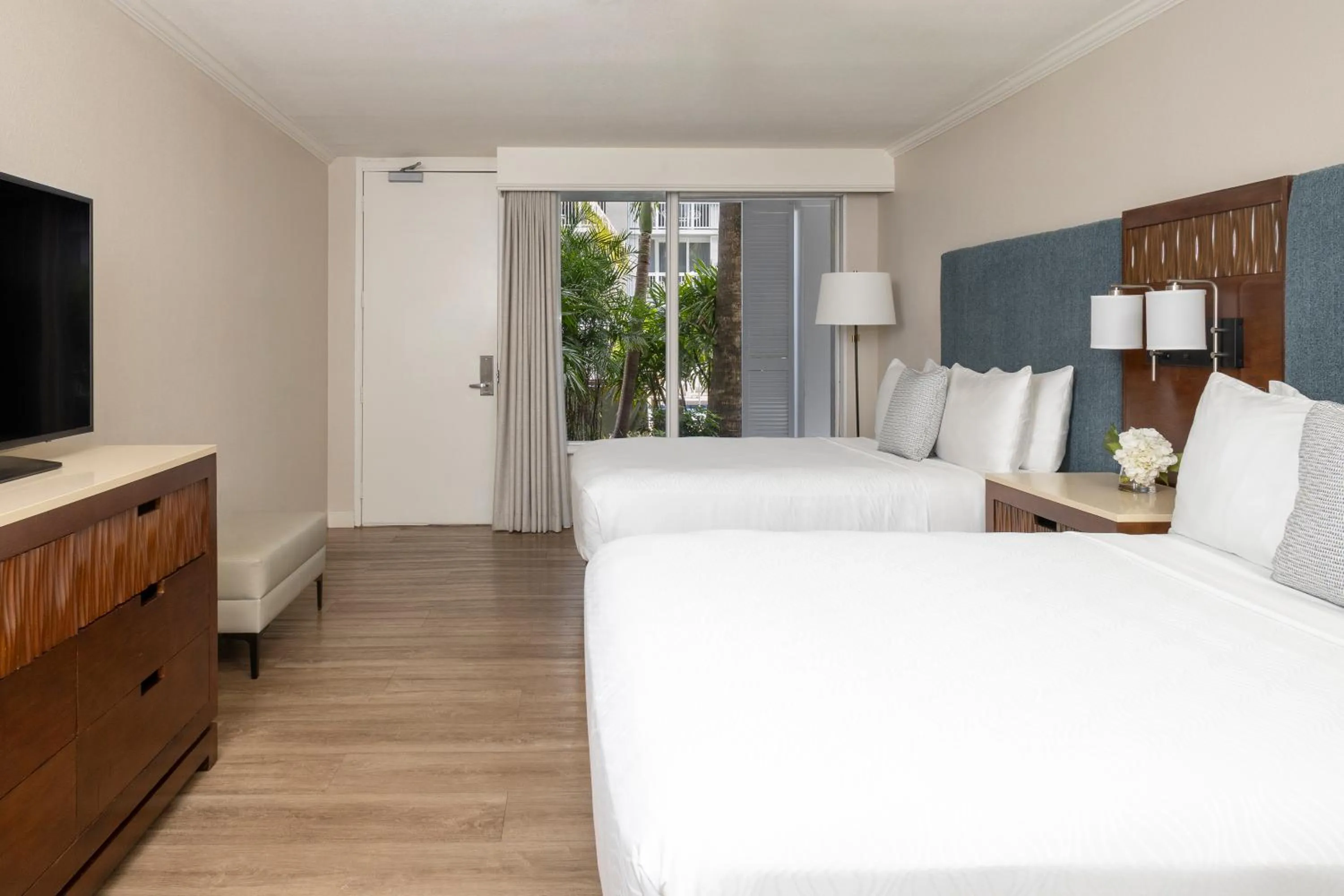 Bed in Opal Key Resort & Marina