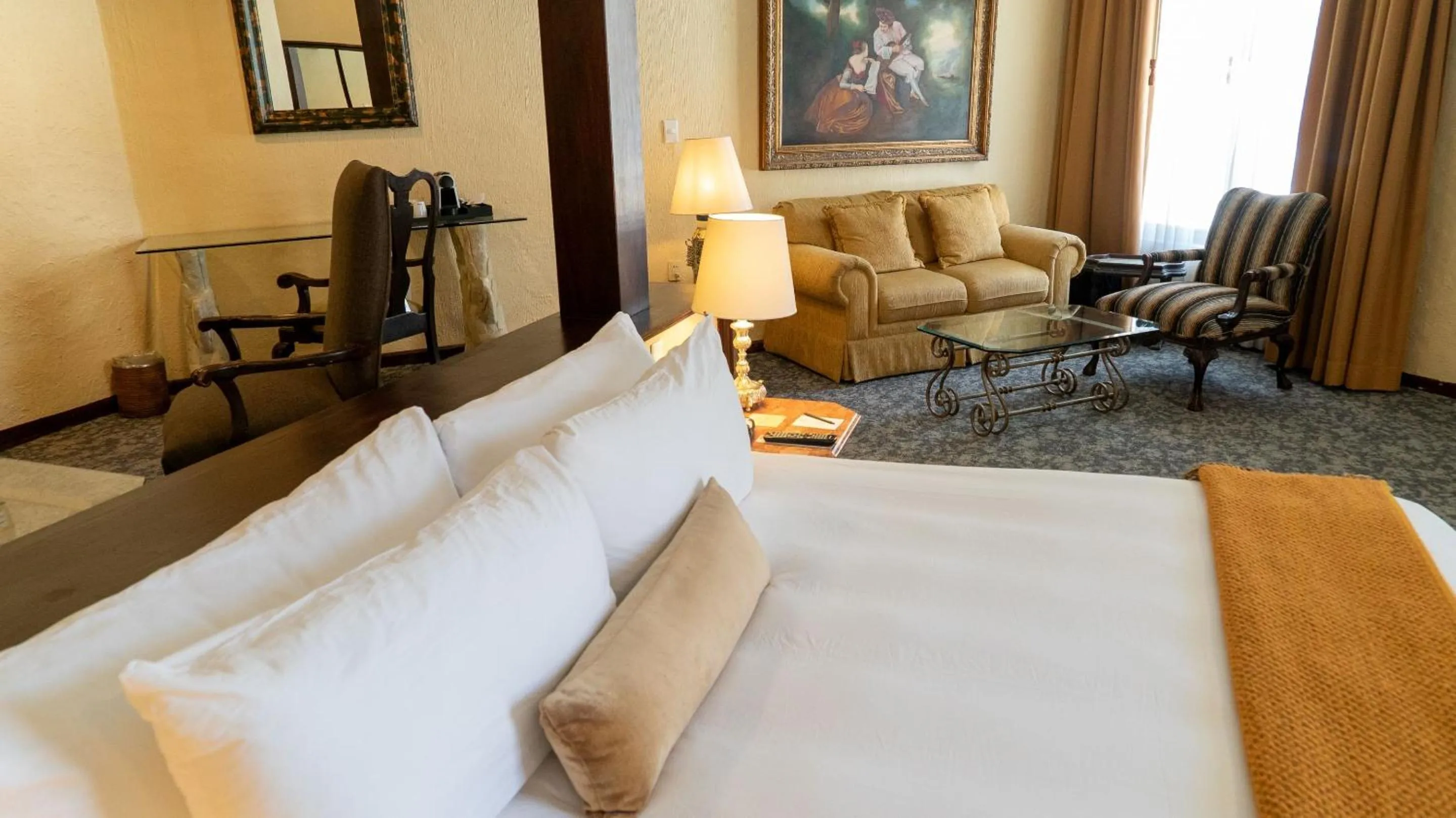 Photo of the whole room in Quinta Real Aguascalientes