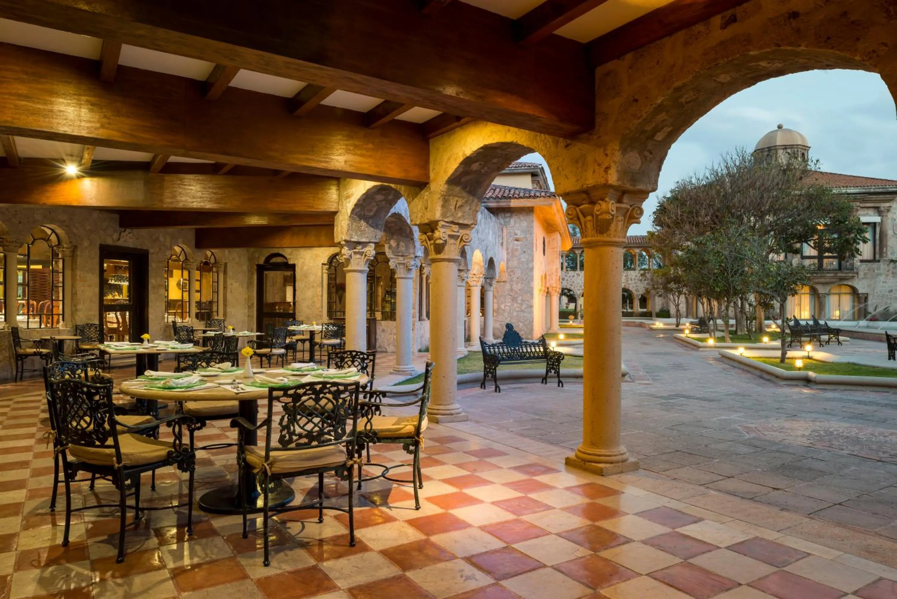 Restaurant/places to eat in Quinta Real Aguascalientes