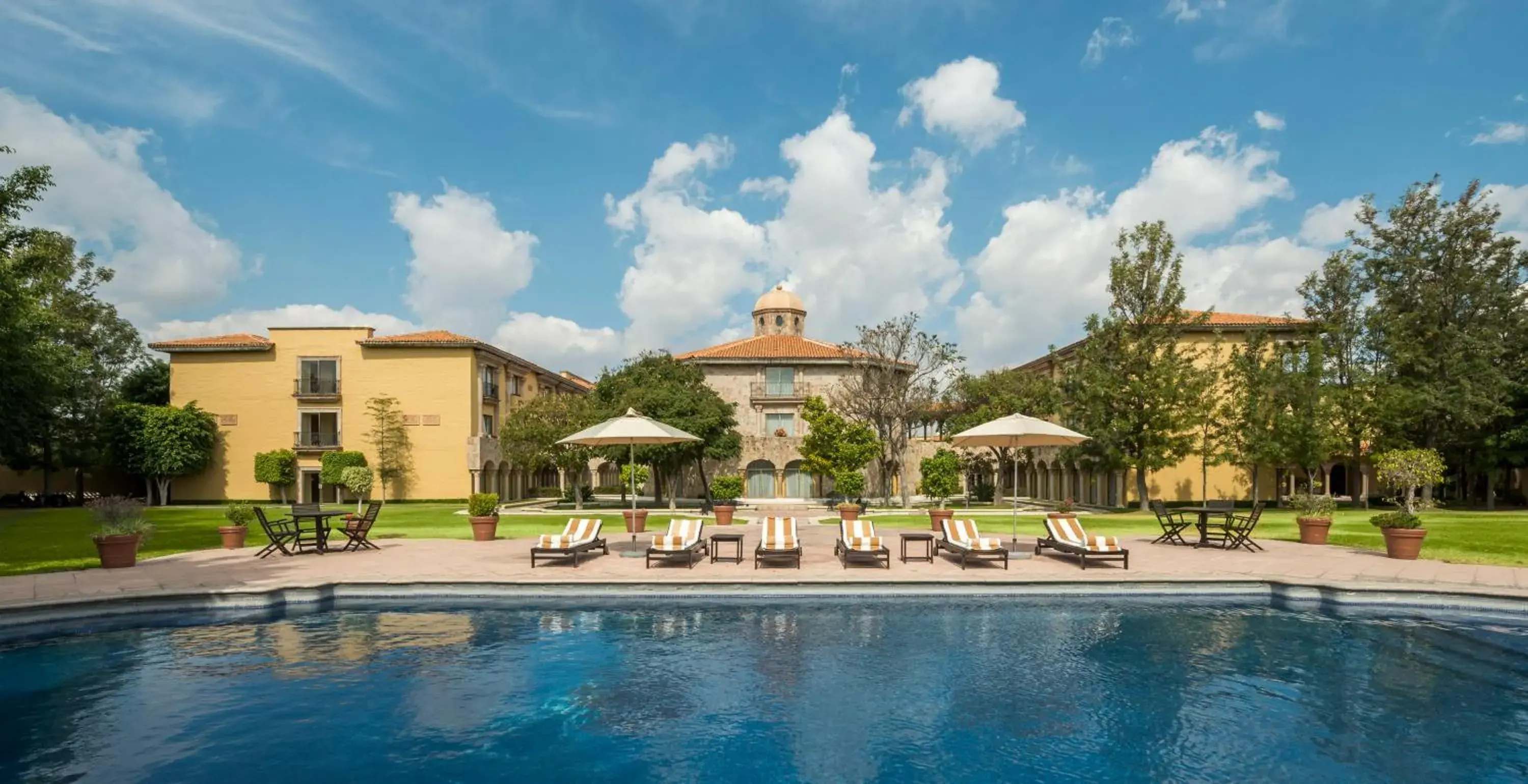 Swimming pool in Quinta Real Aguascalientes Swimming pool in Quinta Real Aguascalientes