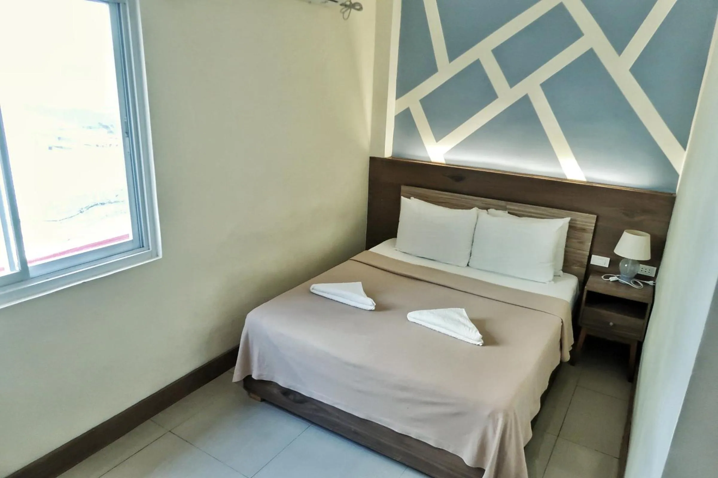 Bedroom, Bed in LEUX Hotel Alona Panglao