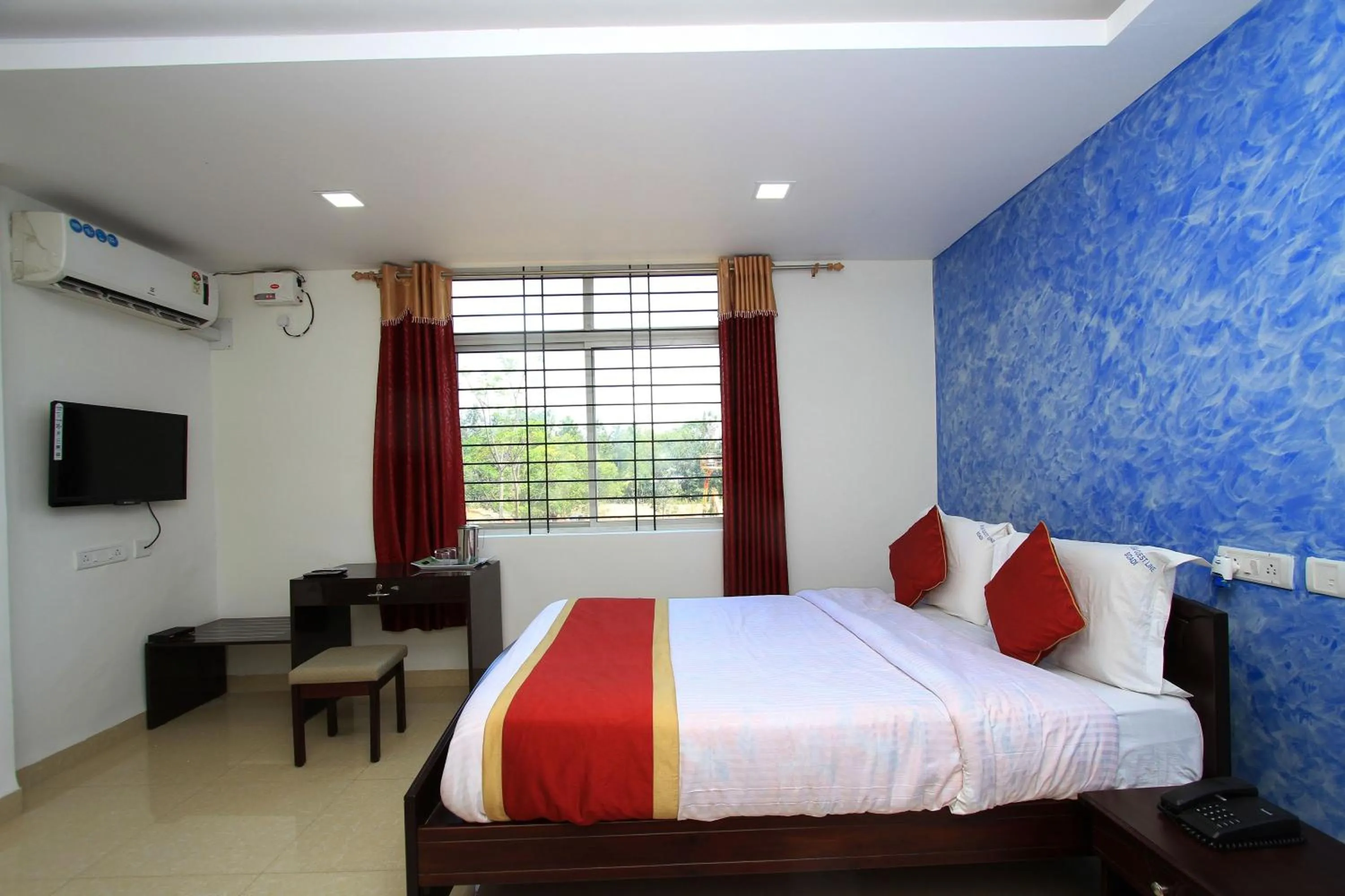 Bedroom, Bed in Hotel O Sri Sai Residency