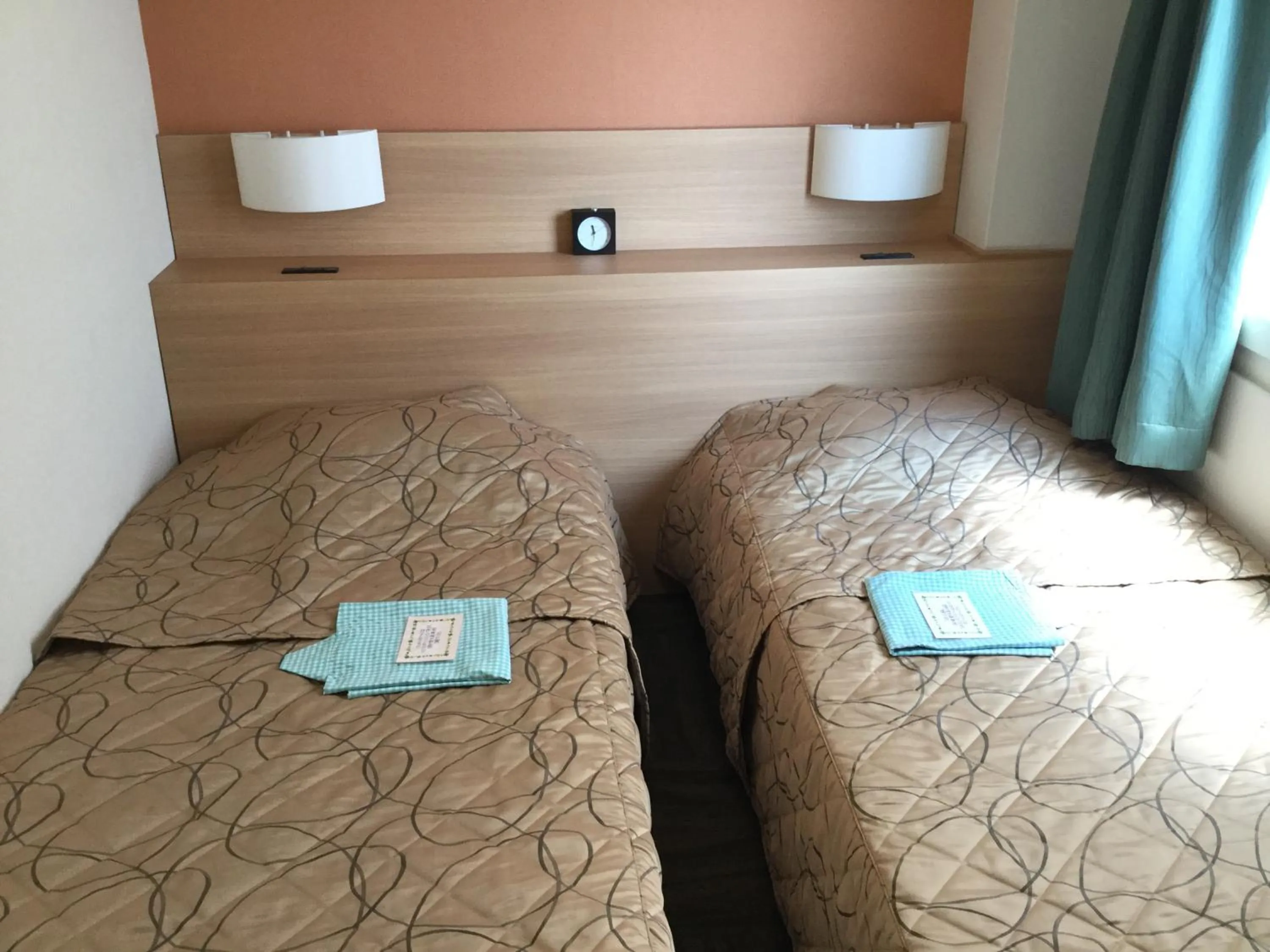 Bed in Maebashi Business Hotel Luka