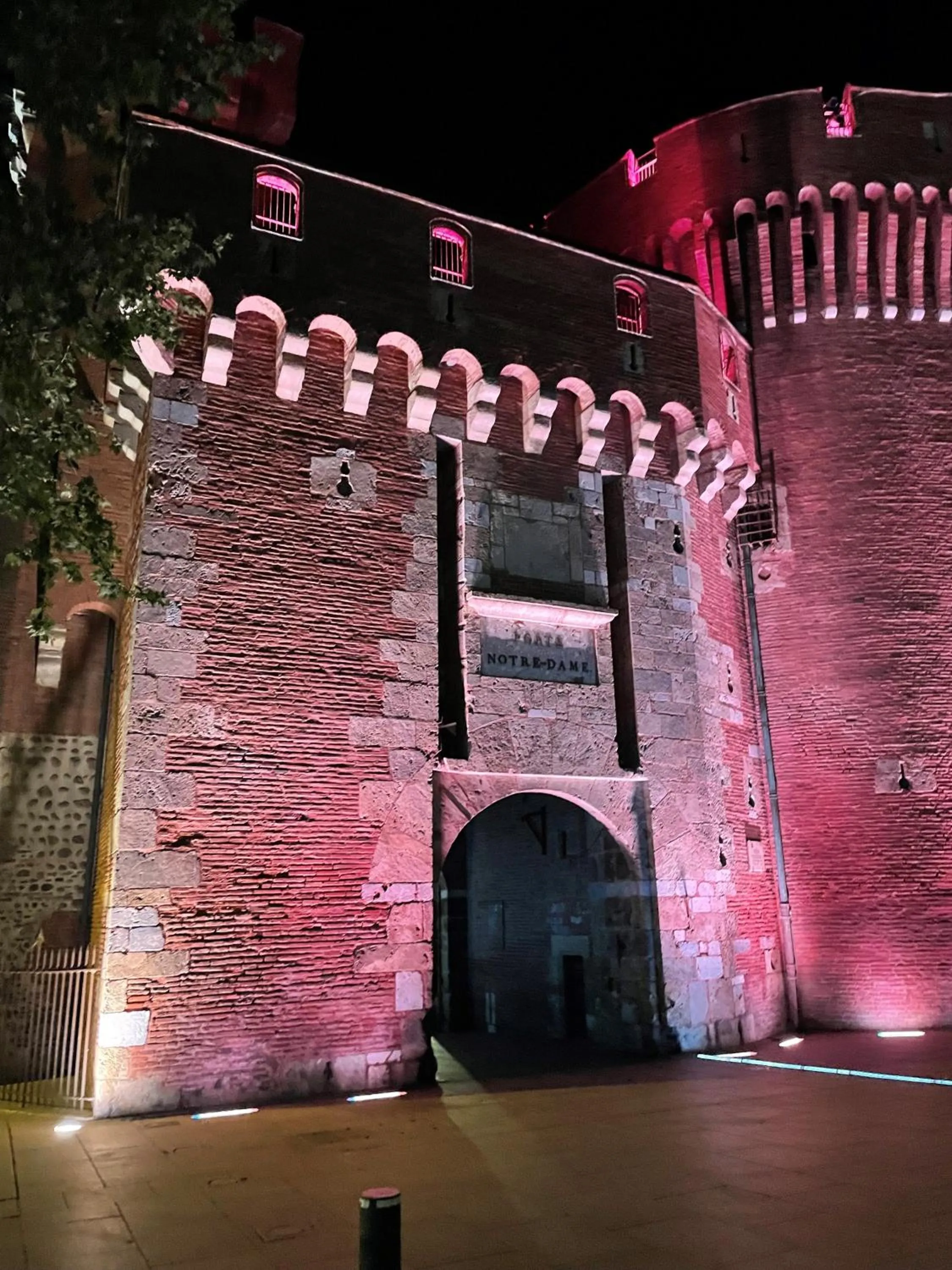 Property building in Hotel De France Perpignan Centre Ville