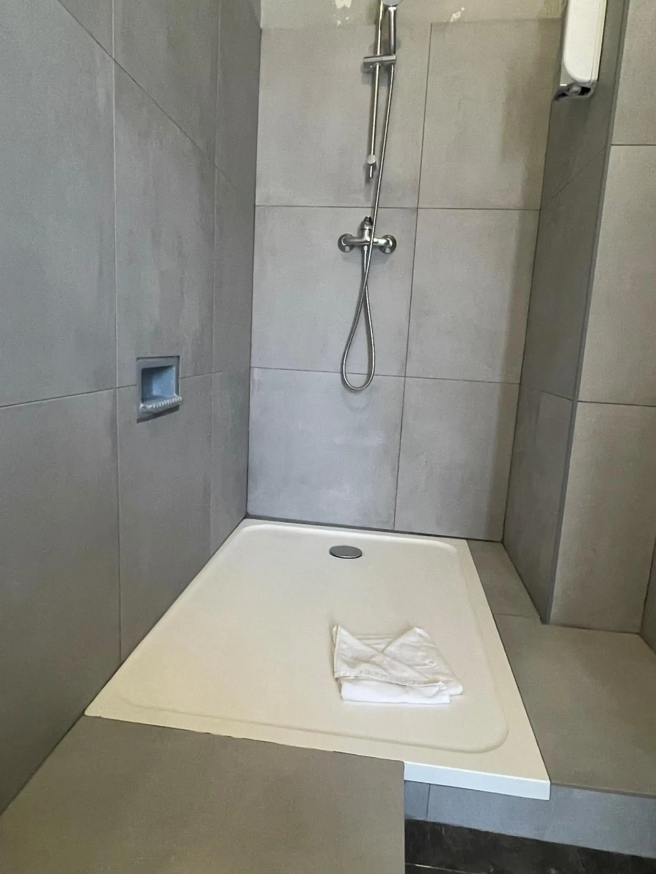 Property building in Hotel De France Perpignan Centre Ville Property building in Hotel De France Perpignan Centre Ville