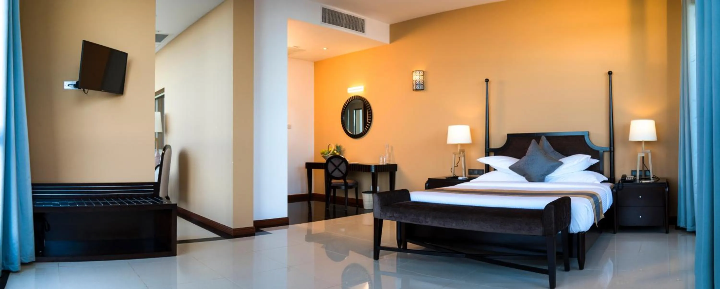 Bed in Sooriya Resort & Spa