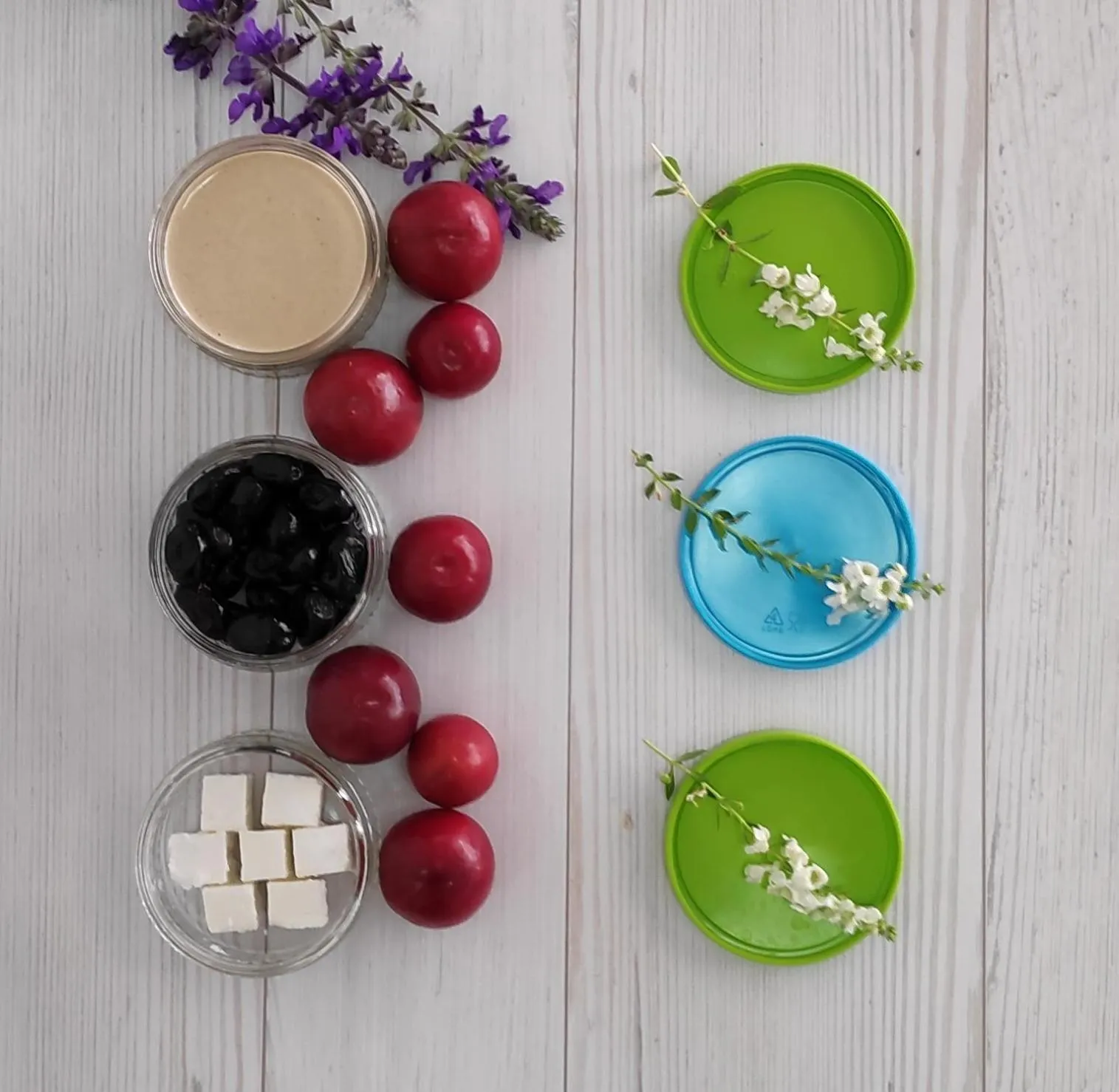 Food close-up in Shoshanat Hamidbar