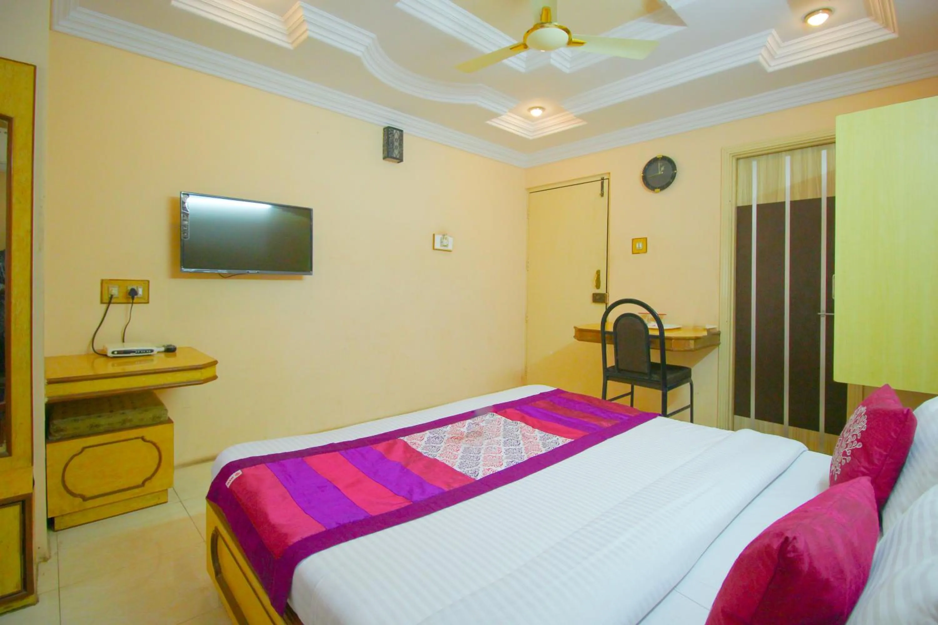 Bed in Hotel Upasana