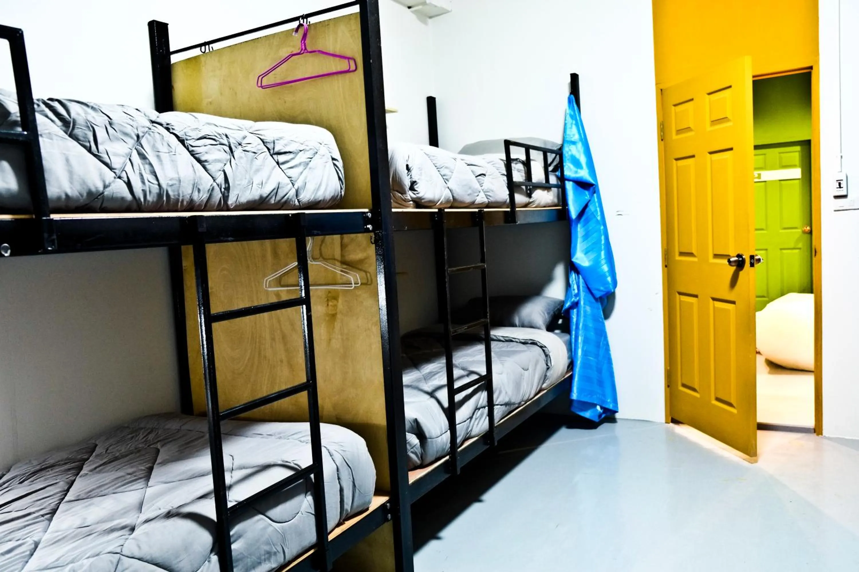 Bed in Zee Thai Hostel