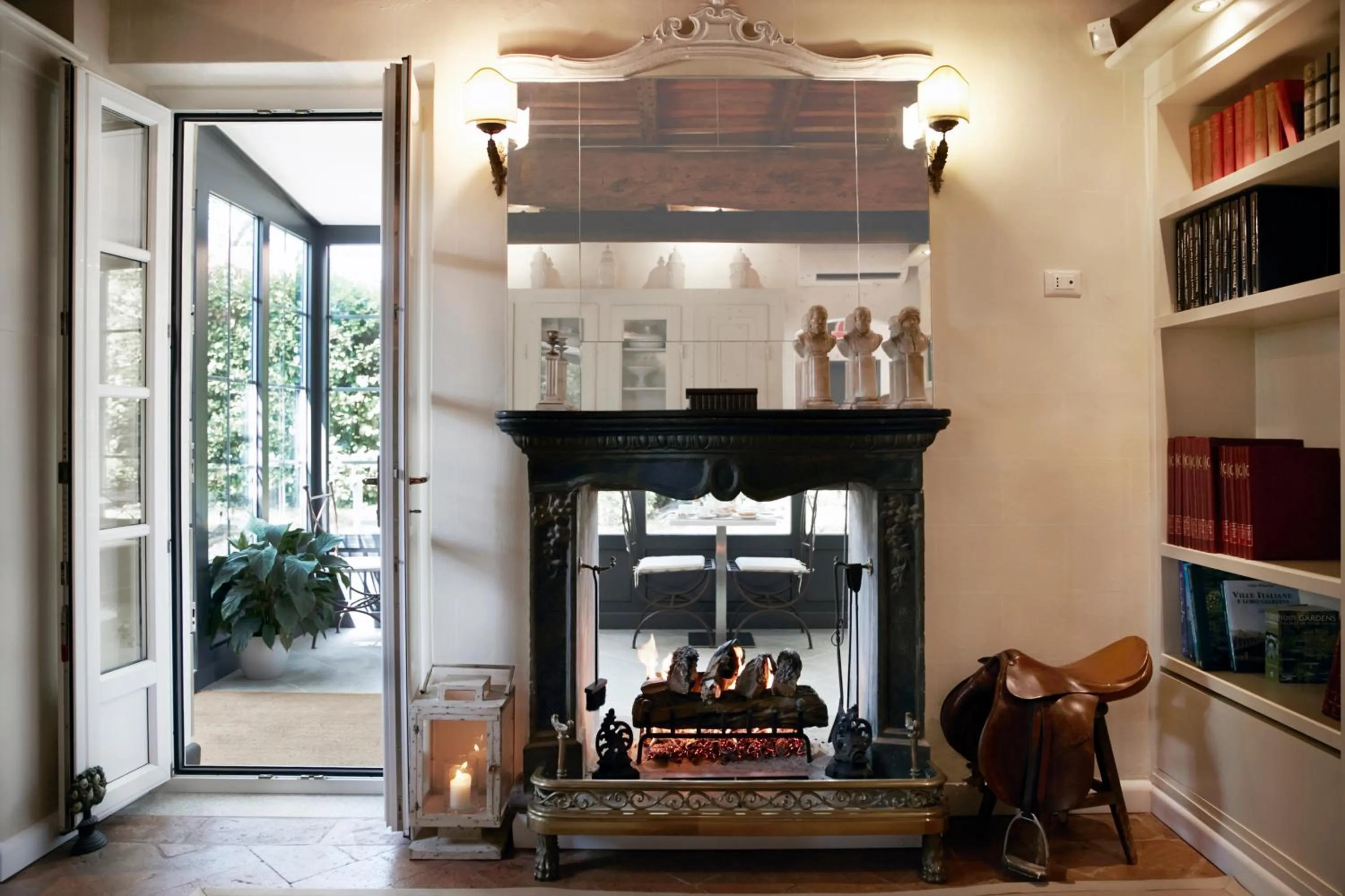 Lobby or reception in Relais Torre Dei Torti - Luxury Bed and Breakfast