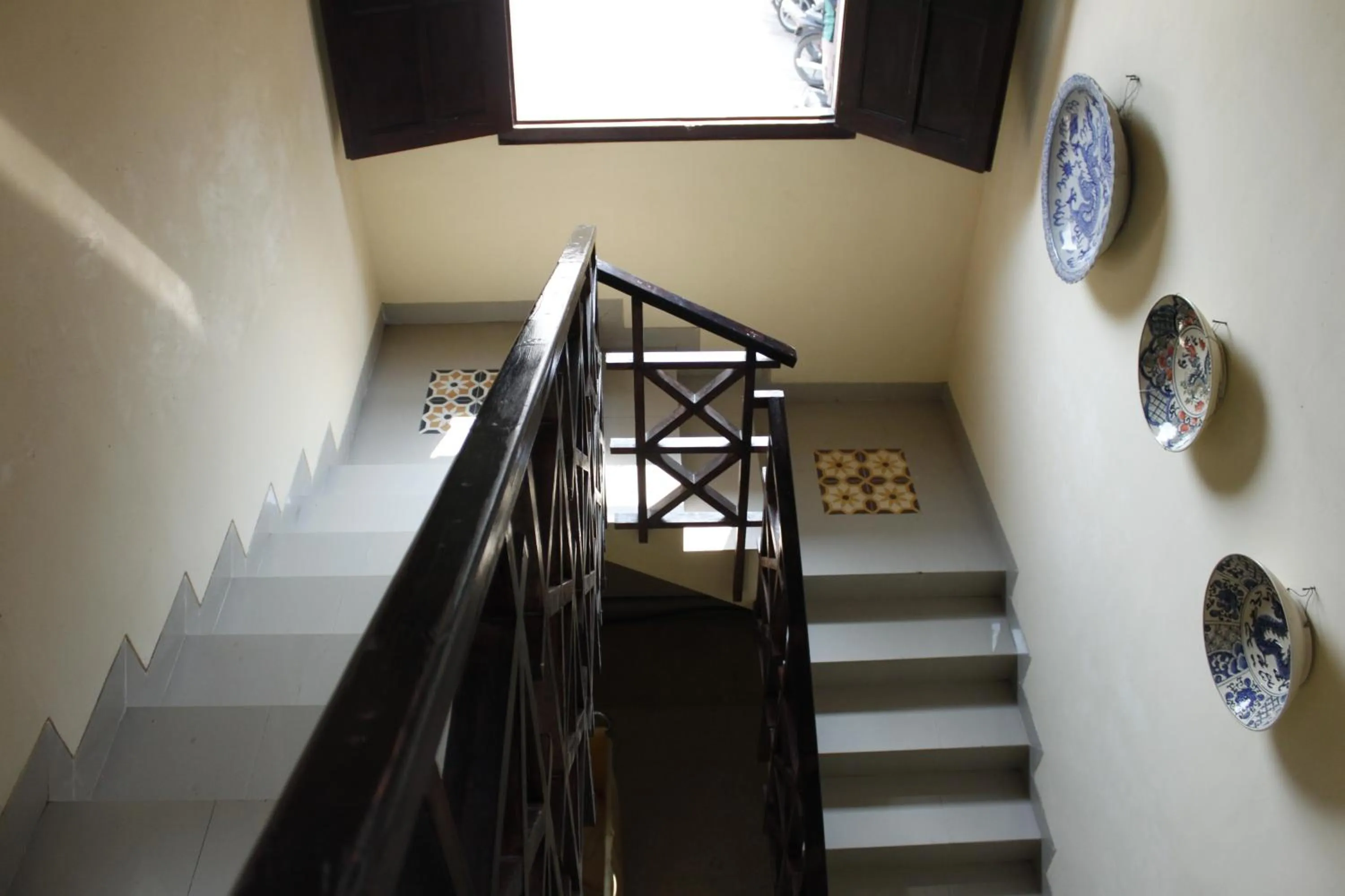 Restaurant/places to eat in Omah Njonja Bed & Brasserie