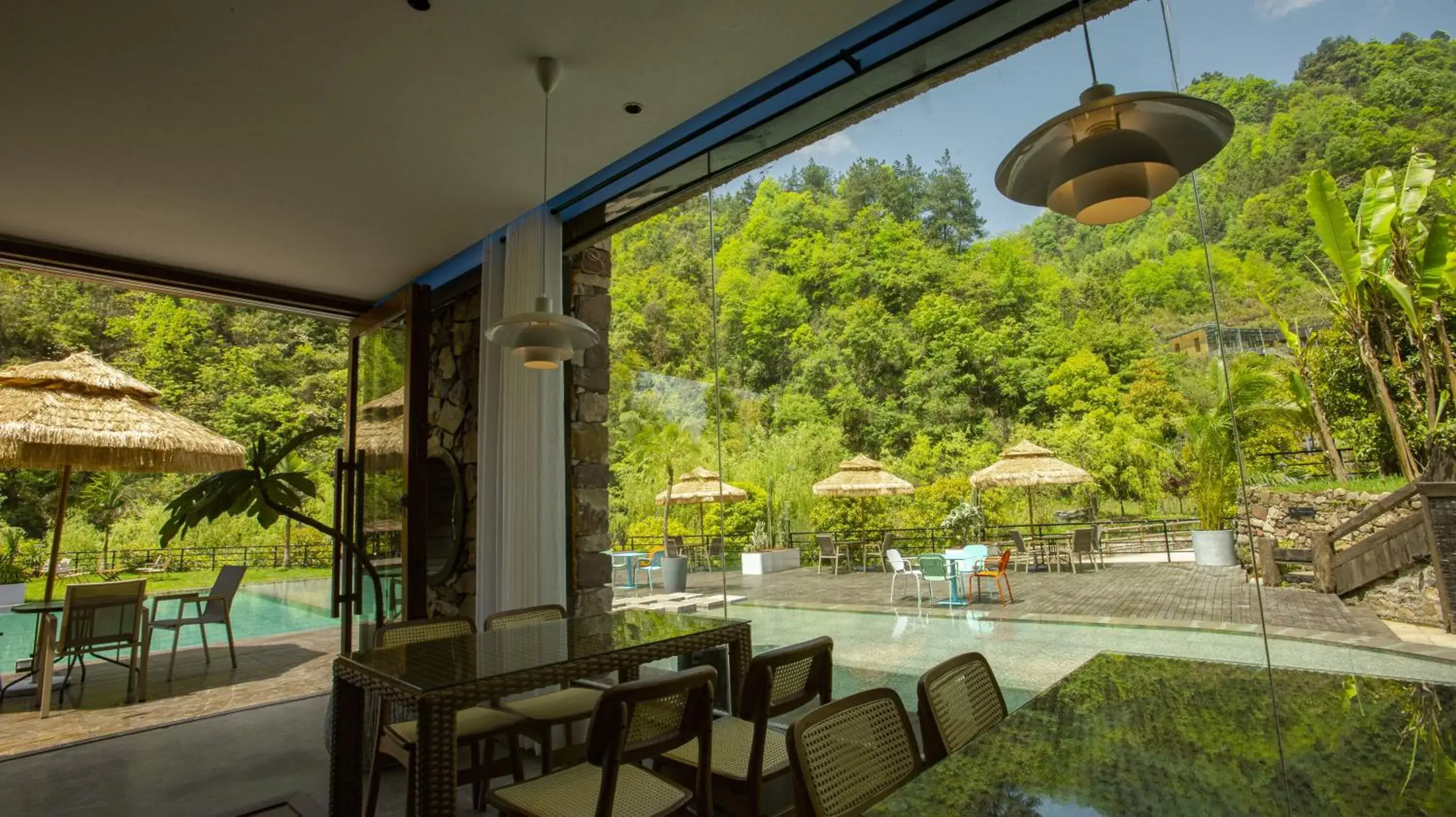 Restaurant/places to eat in Homeward Mountain Resort Restaurant/places to eat in Homeward Mountain Resort