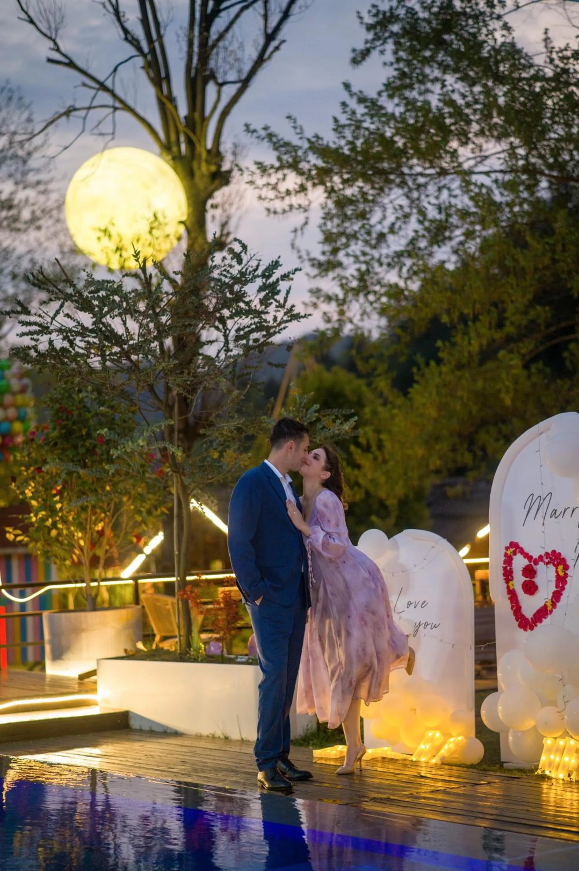 Night in Pandora Vista Retreat