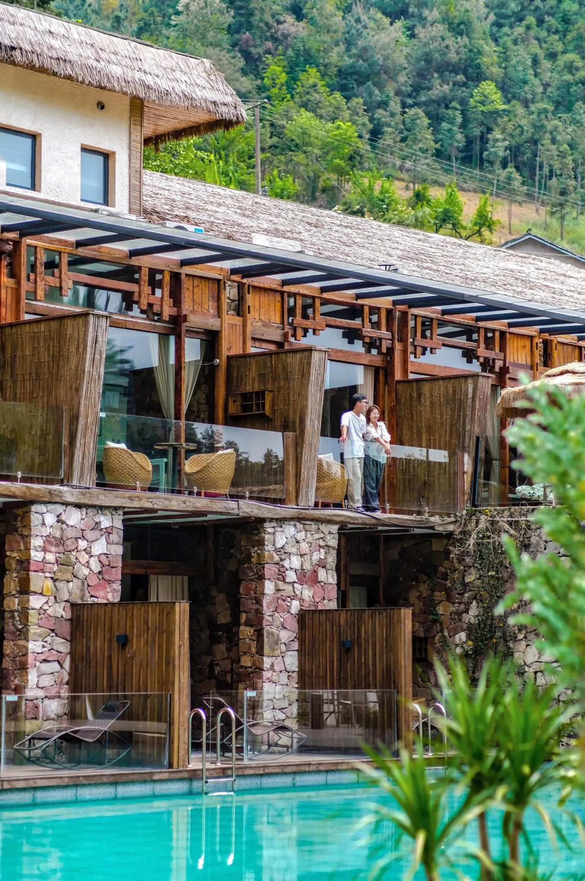 Property Building in Homeward Mountain Resort