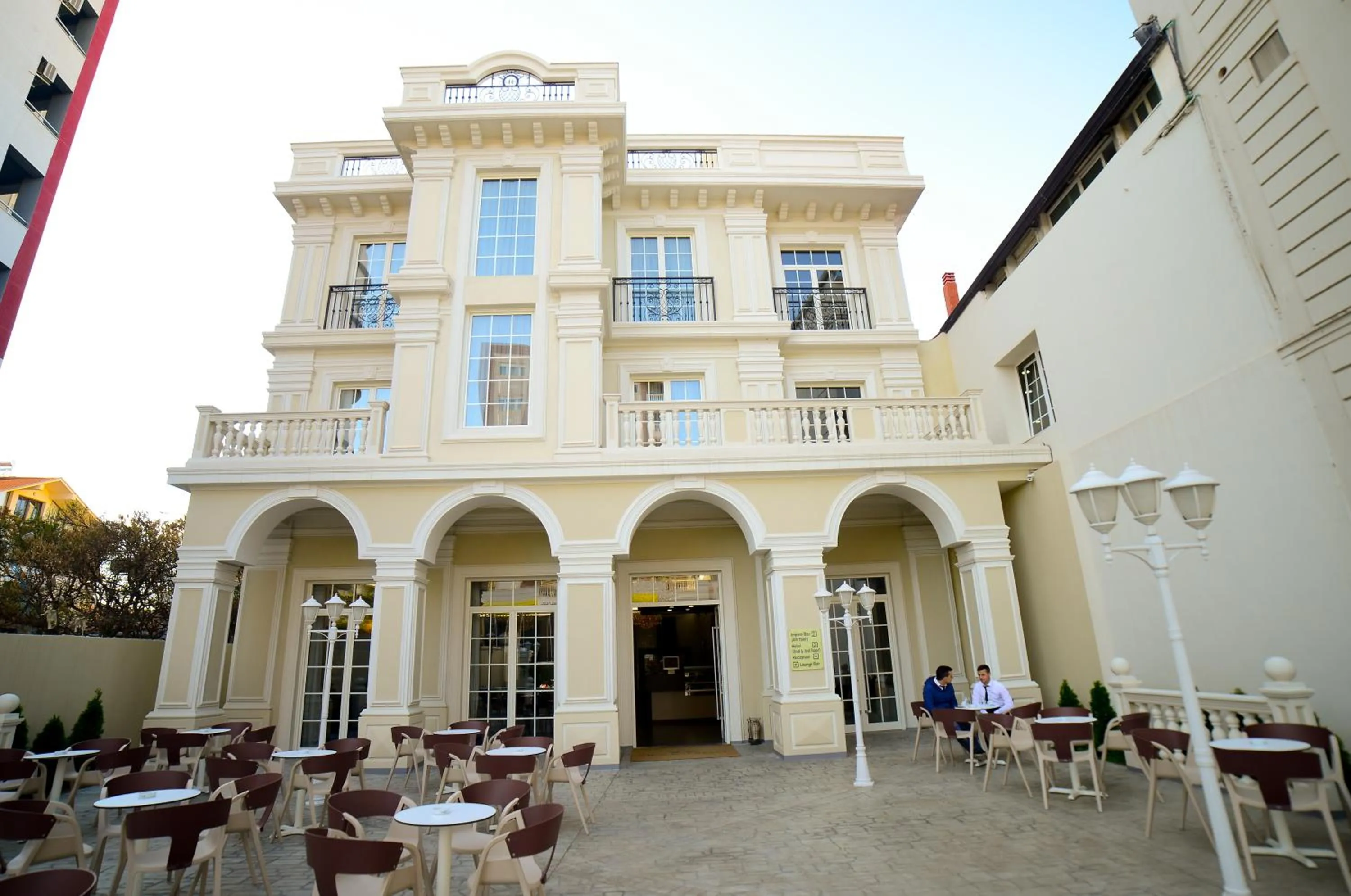 Property building in Hotel Vila Imperial