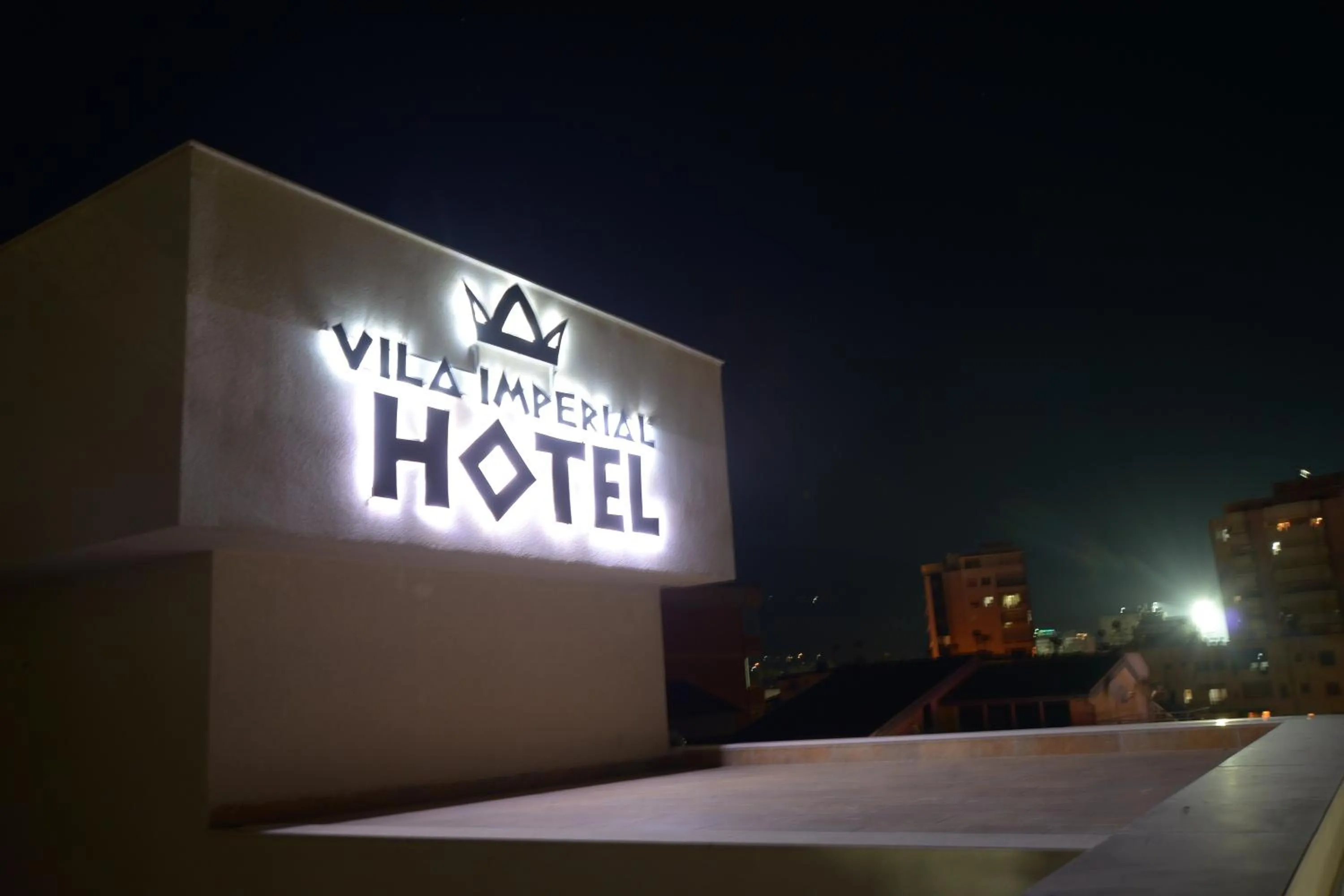 Night in Hotel Vila Imperial