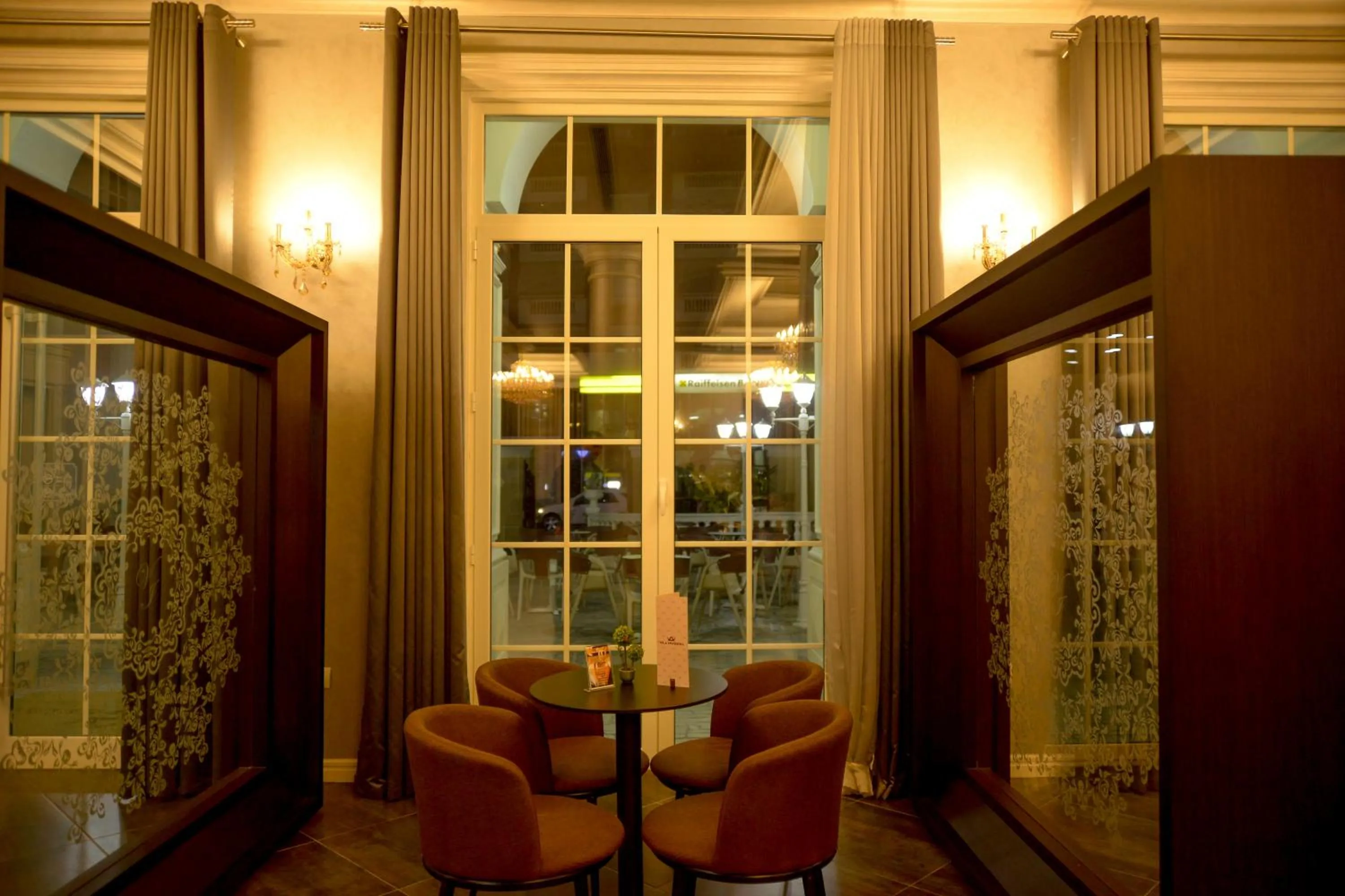 Seating area in Hotel Vila Imperial