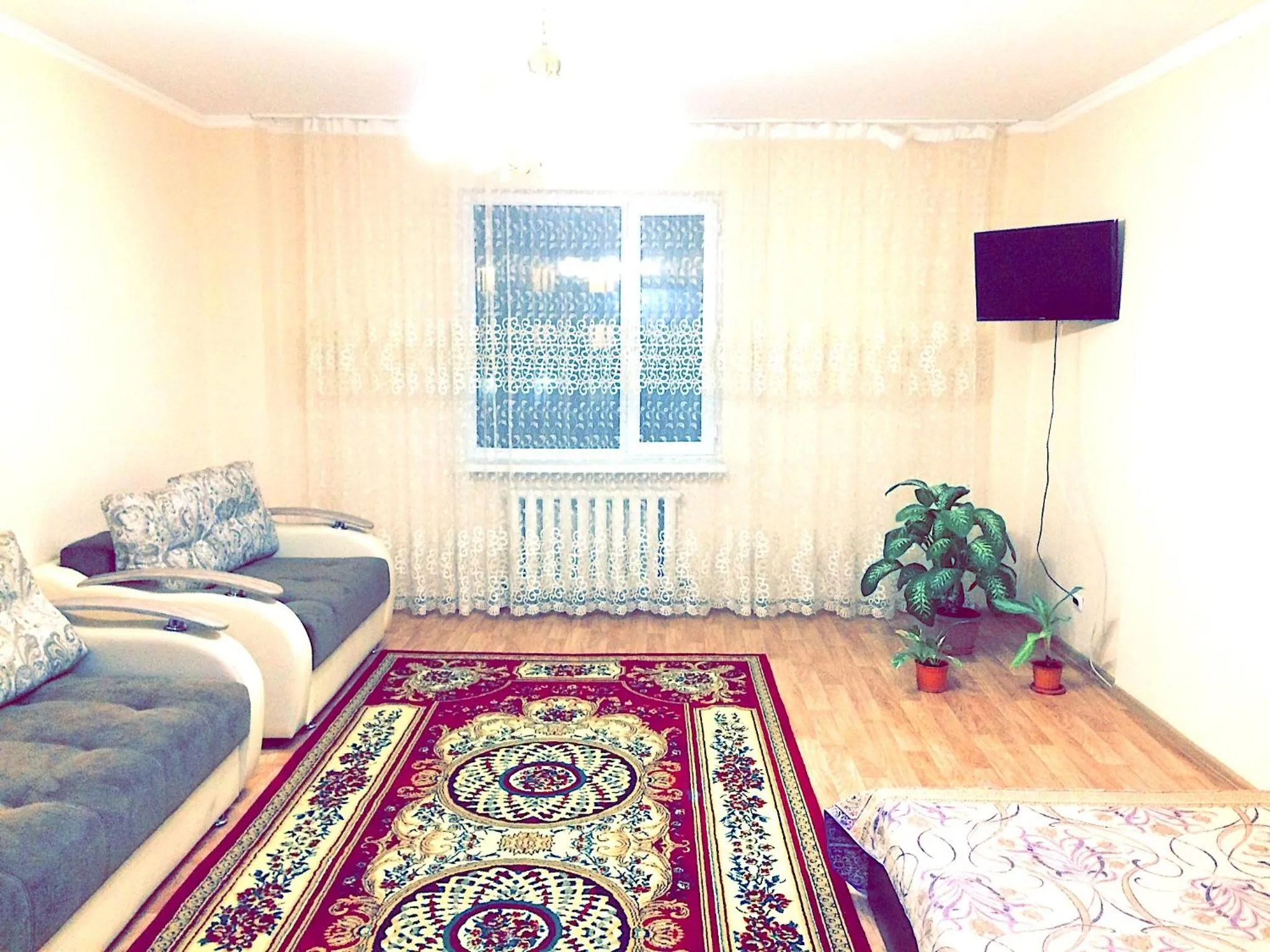 Restaurant/places to eat in Apartments on Q. Batyr 40