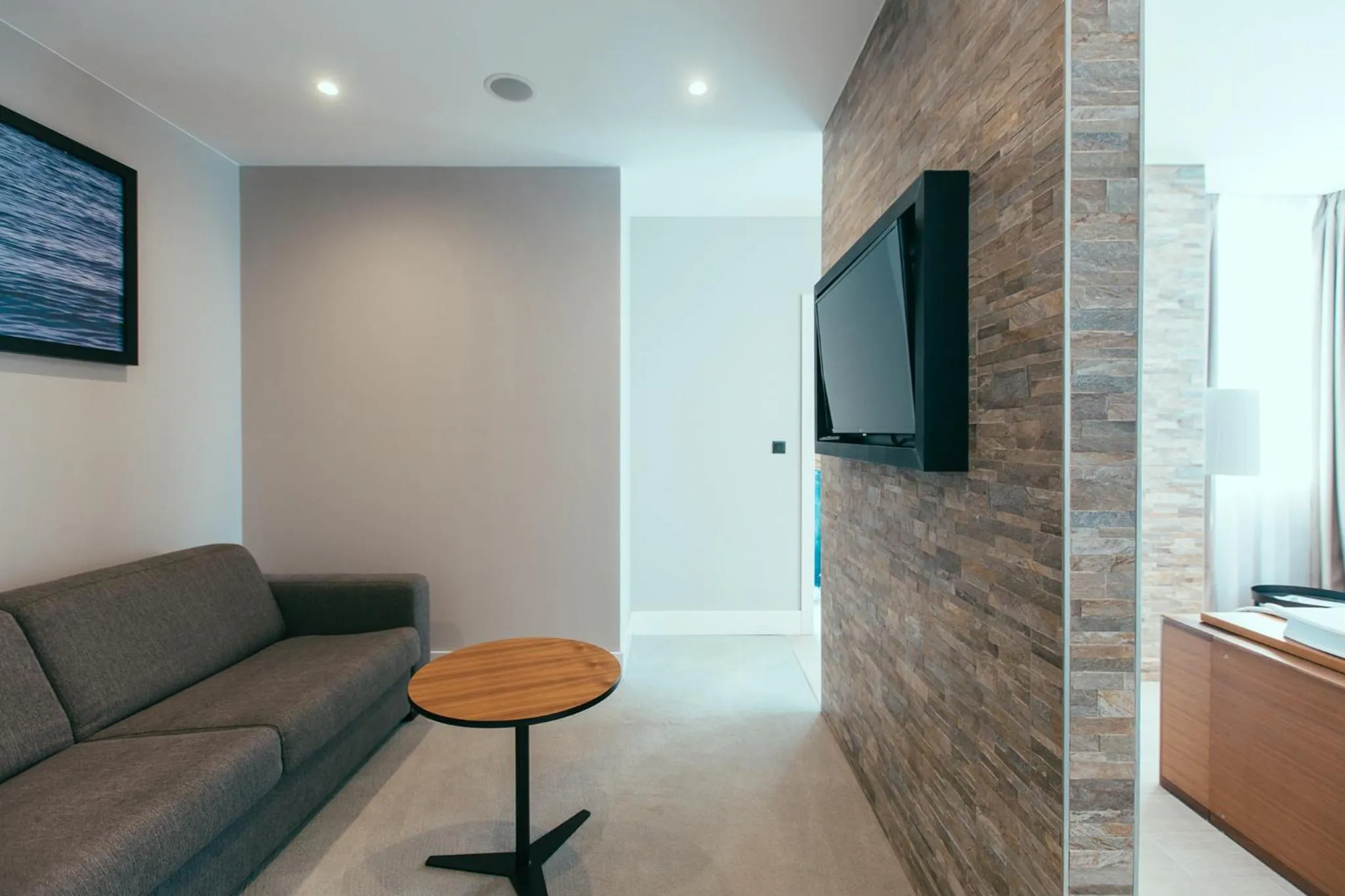 Hot Tub in Marvie Hotel & Health