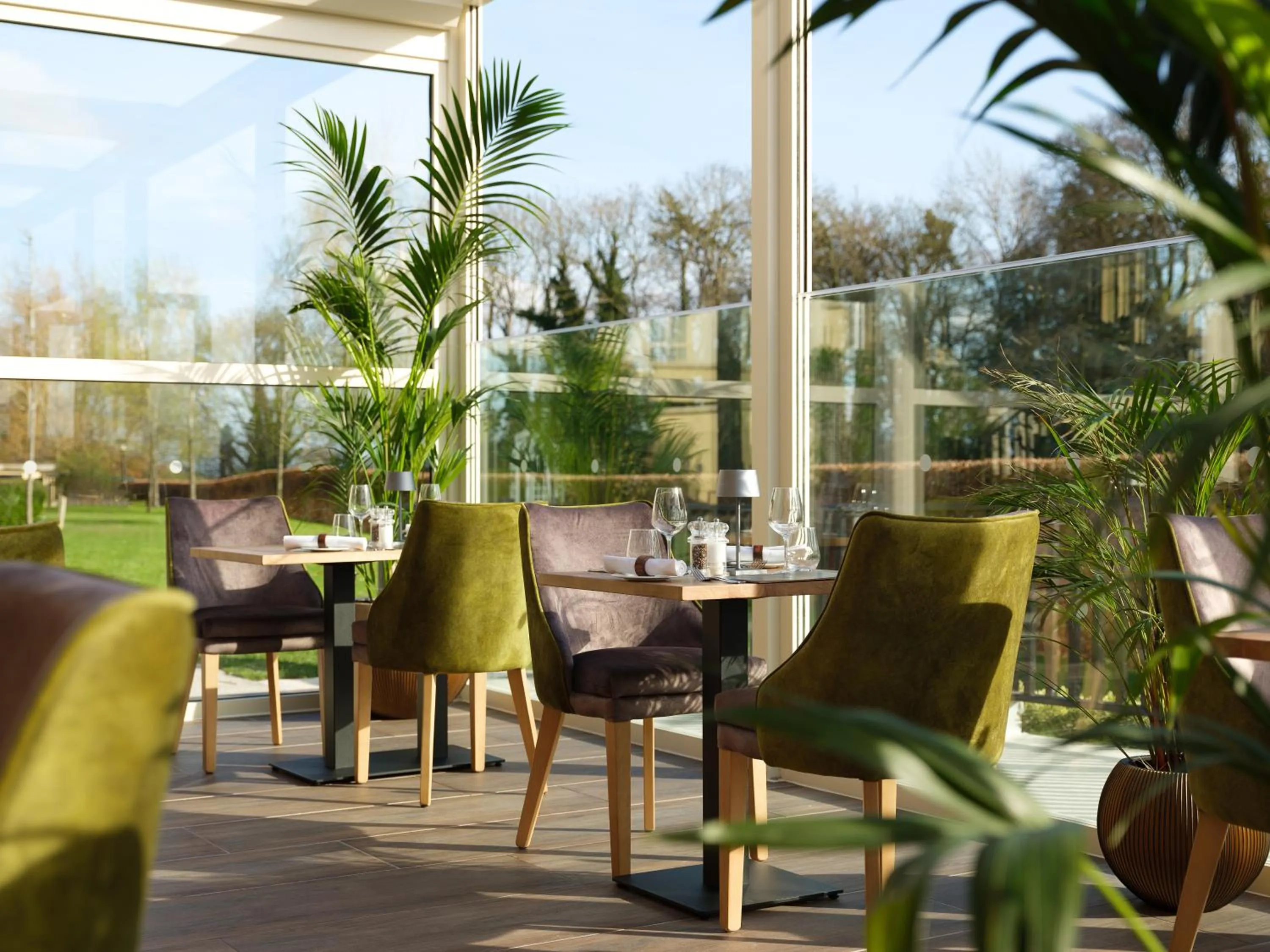 Restaurant/places to eat in Castleknock Hotel