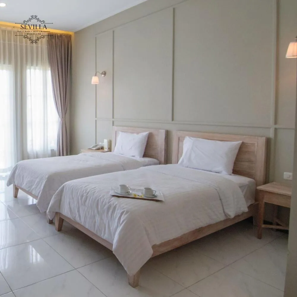 Bed in Sevilla Resort Magelang
