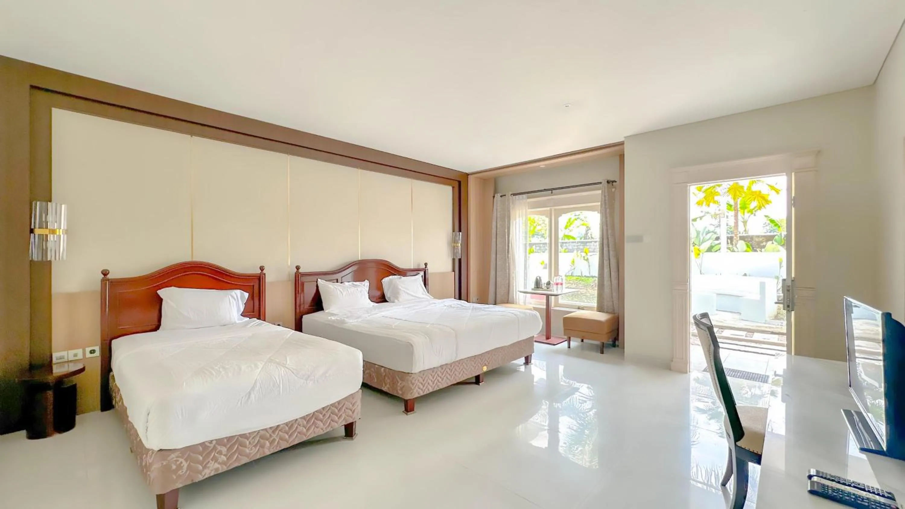 Bed in Sevilla Resort Magelang