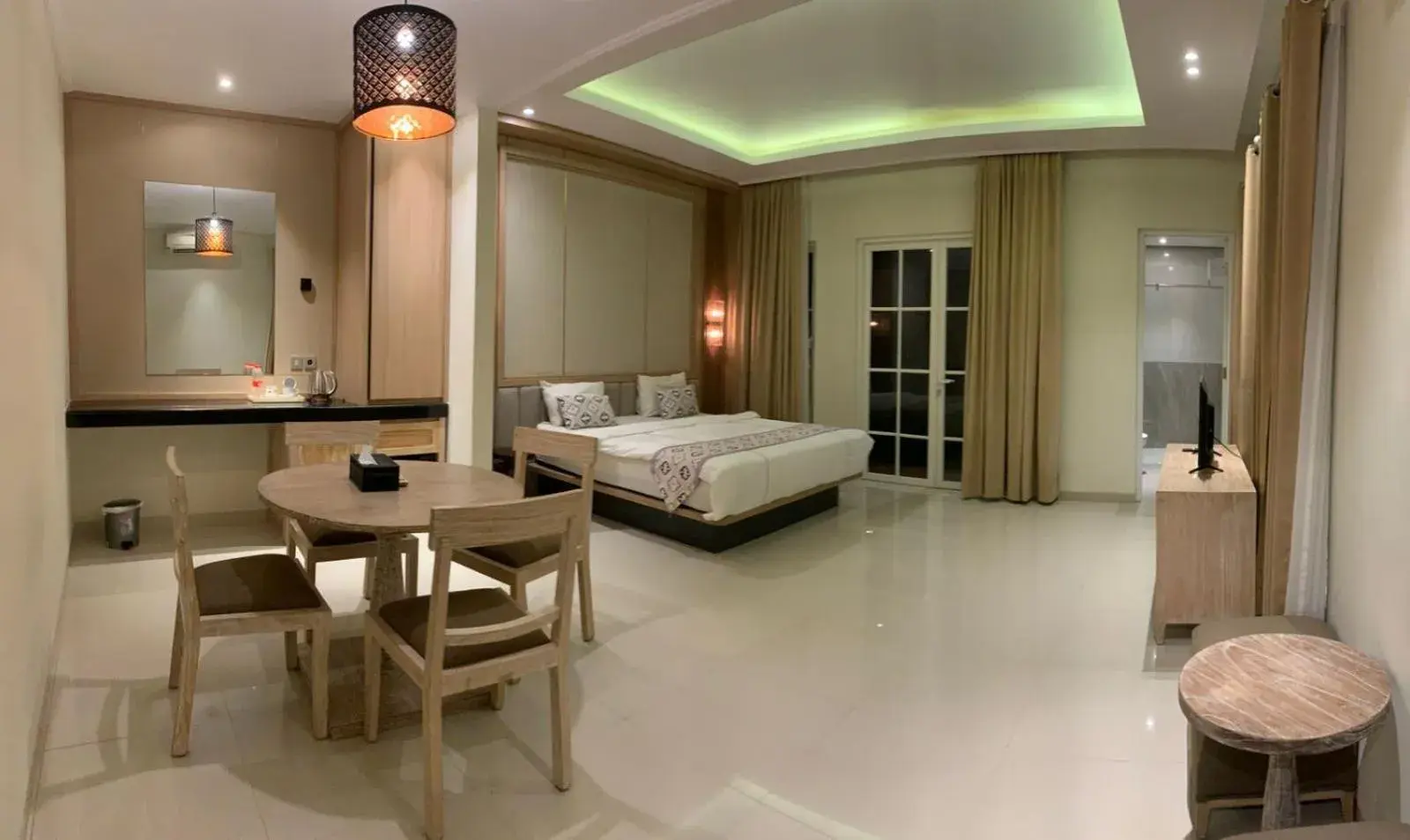 Junior Suite with Balcony in Sevilla Resort Magelang Junior Suite with Balcony in Sevilla Resort Magelang