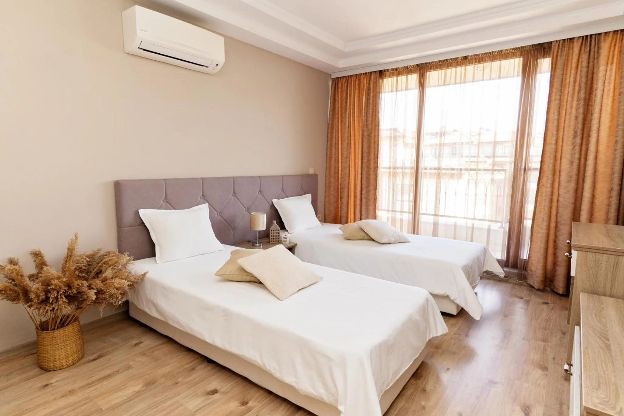 Bed in Burgas Beach Resort Apartments