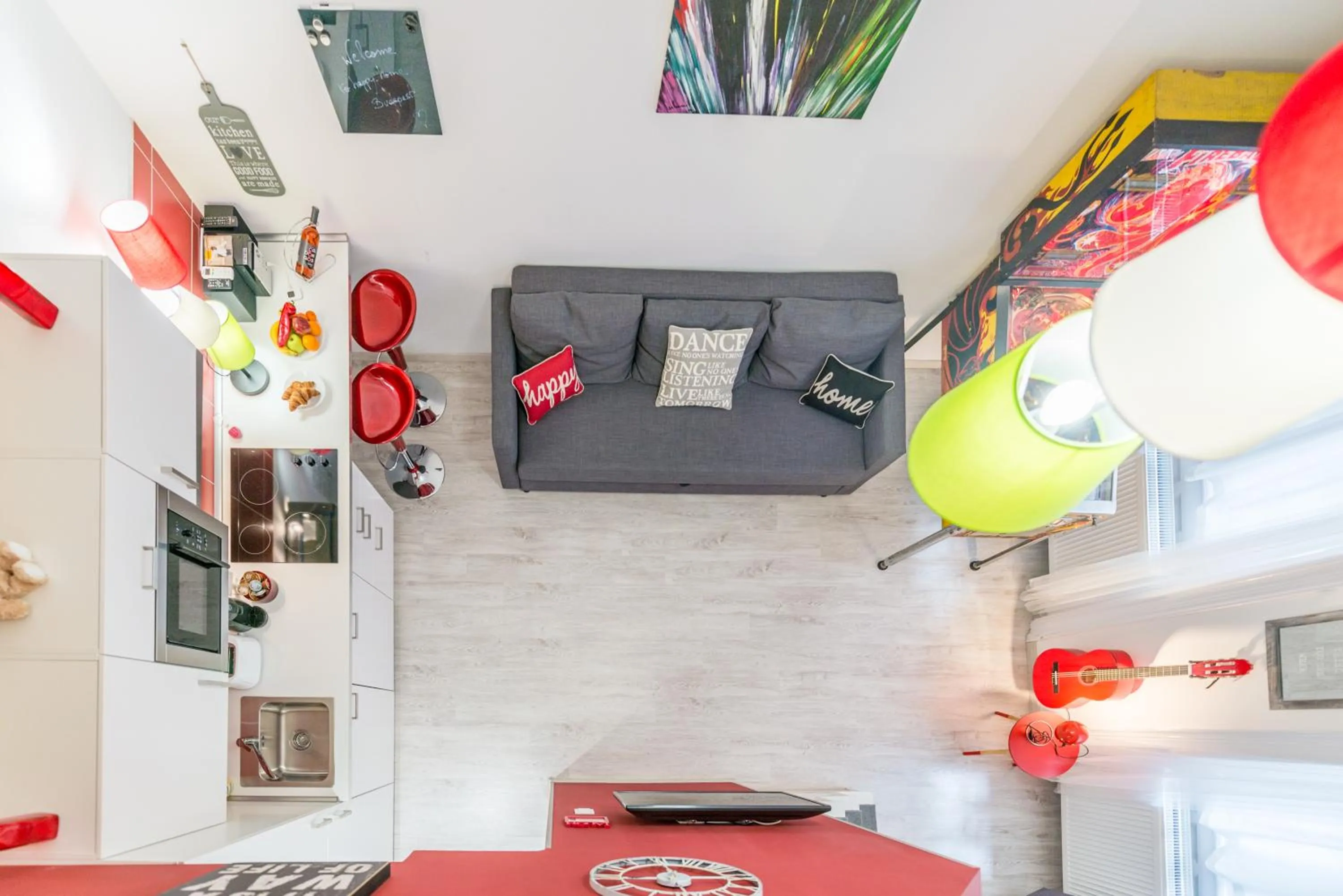 Kitchen or kitchenette, Bed in happy home FOX