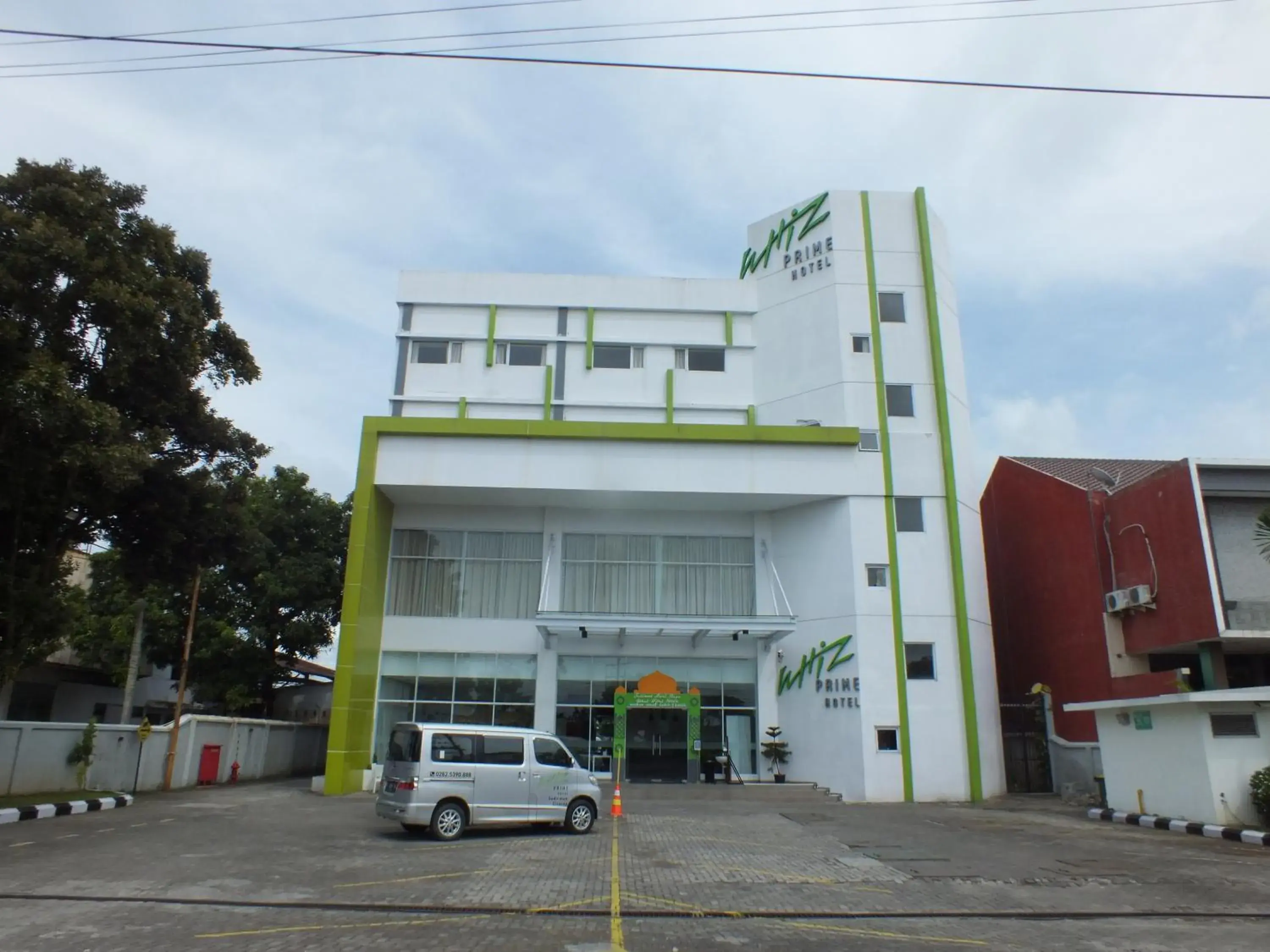 Property building in Whiz Prime Hotel Sudirman Cilacap Property building in Whiz Prime Hotel Sudirman Cilacap