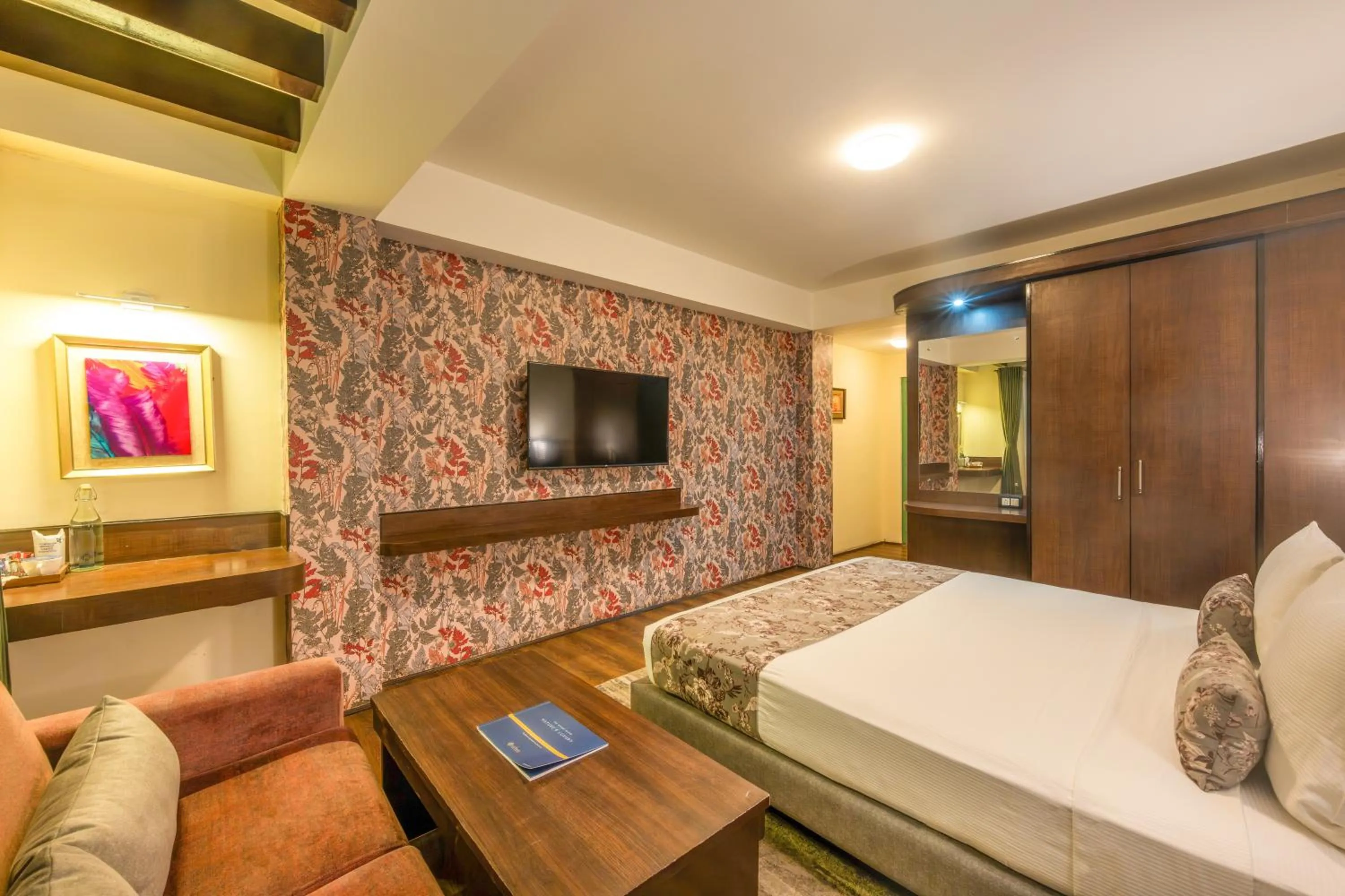 Bed in Udaan Woodberry Hotel & Spa