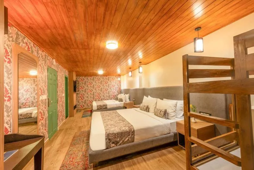 Bed in Udaan Woodberry Hotel & Spa