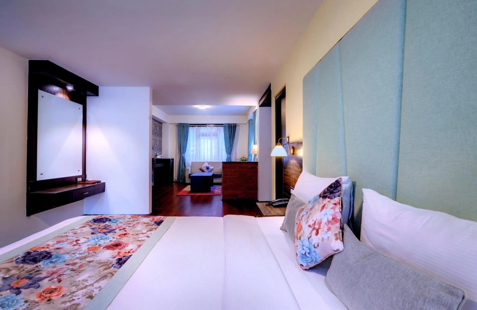 Photo of the whole room, Bed in Udaan Woodberry Hotel & Spa