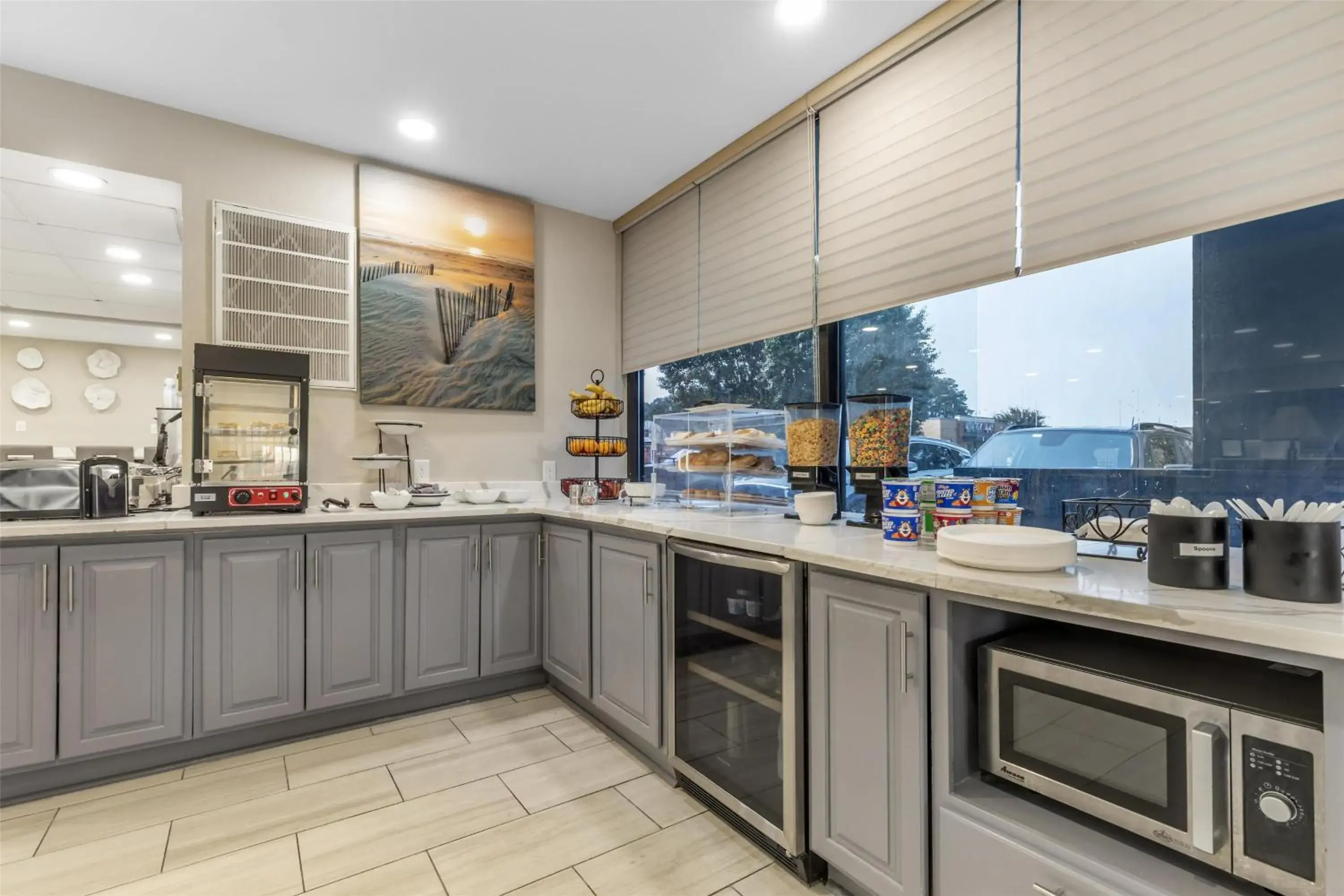 Breakfast in Best Western Salisbury Plaza Breakfast in Best Western Salisbury Plaza