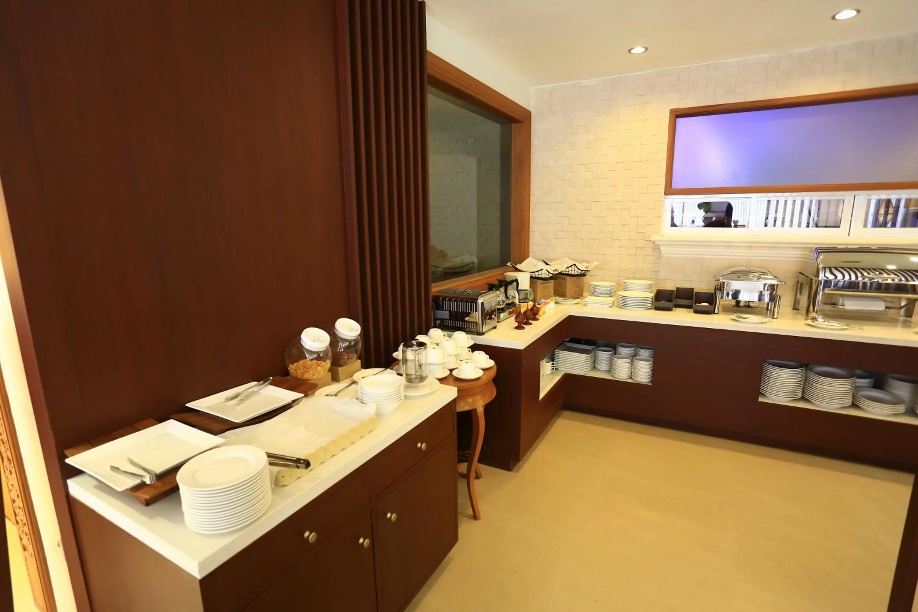 Breakfast in Hotel Shwe Yee