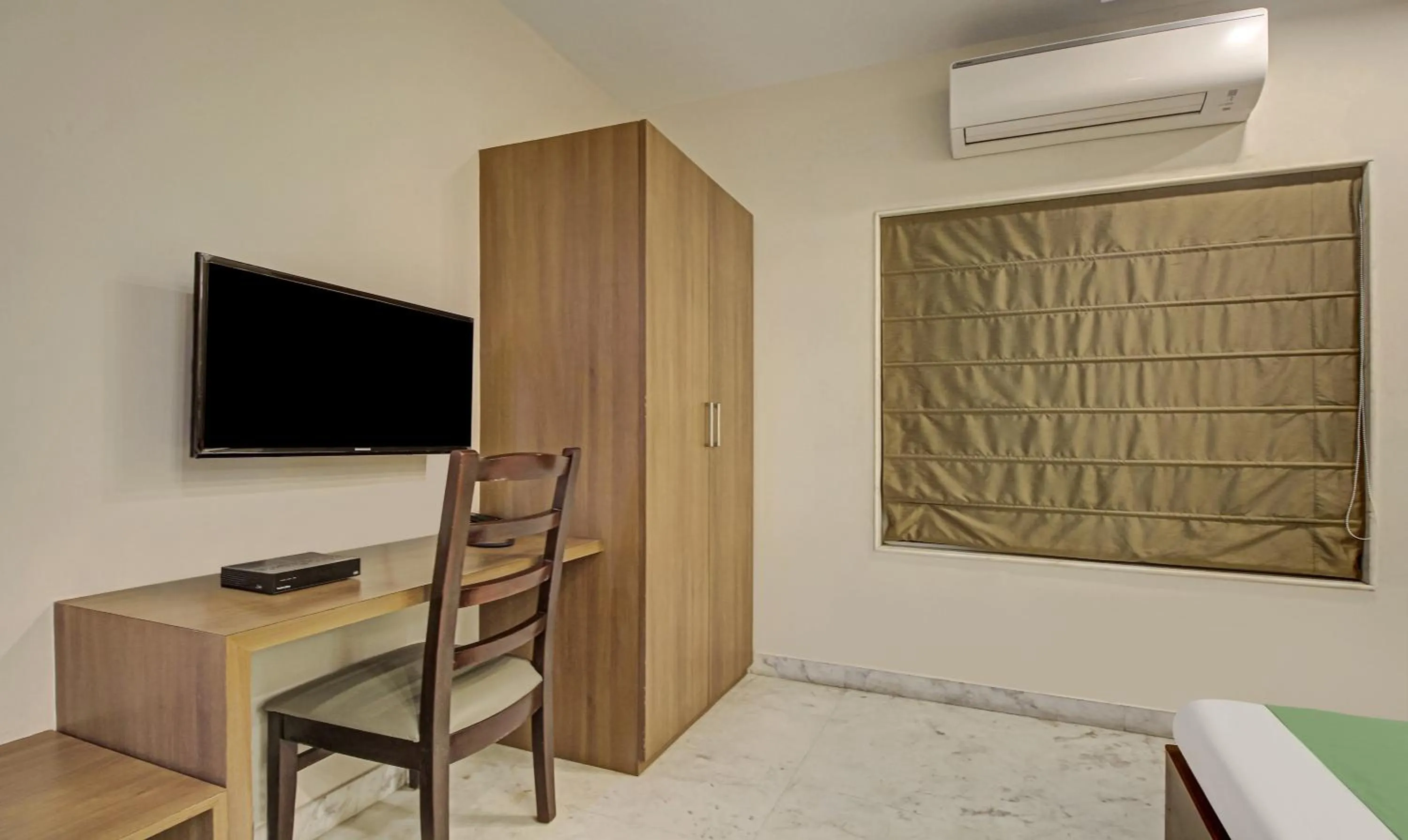 Bedroom in Treebo Sreemaa Newtown Near Biswa Bangla Gate