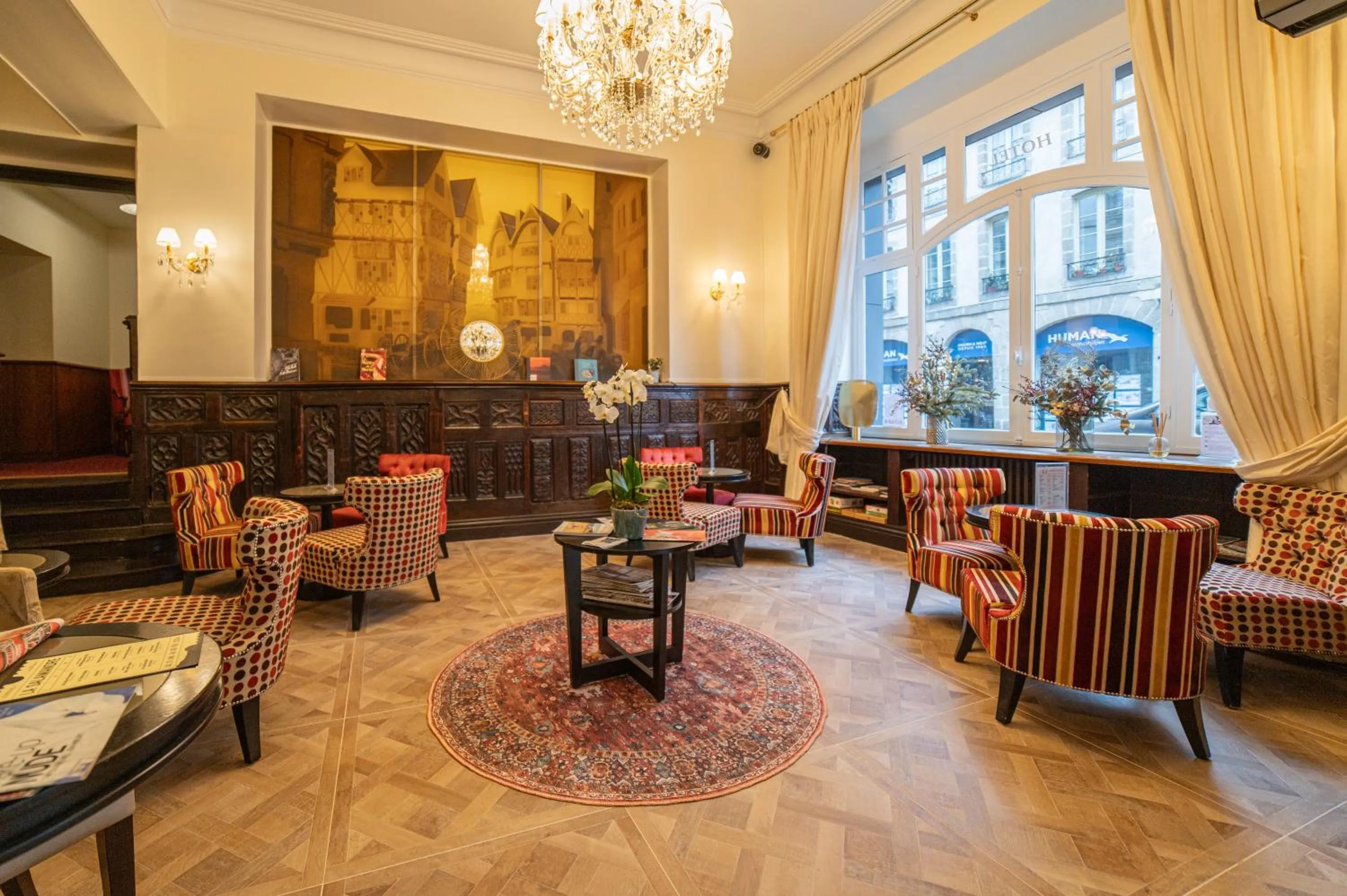Living room in Grand Hôtel de l'Europe - Morlaix Centre