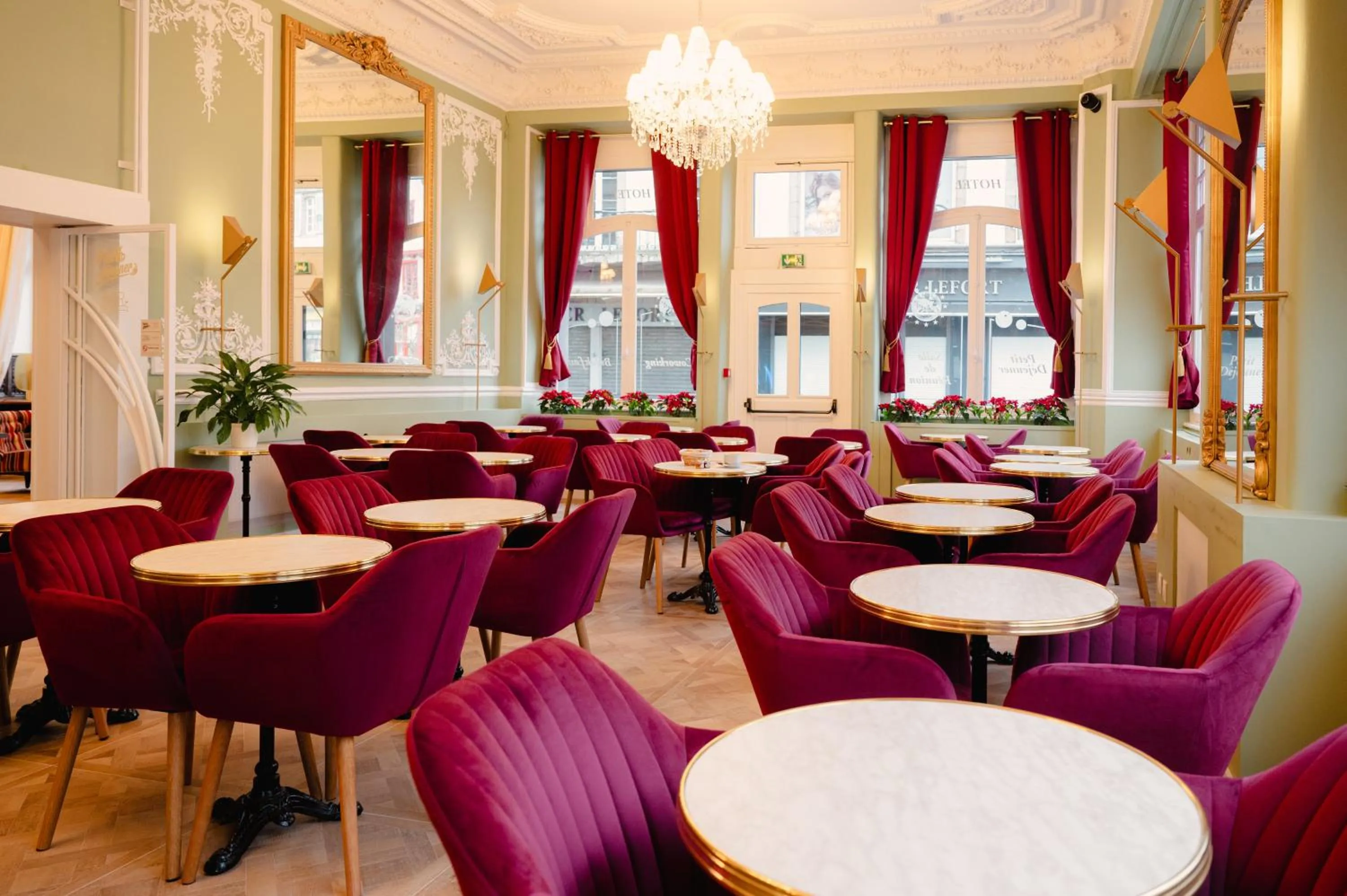 Restaurant/places to eat in Grand Hôtel de l'Europe - Morlaix Centre