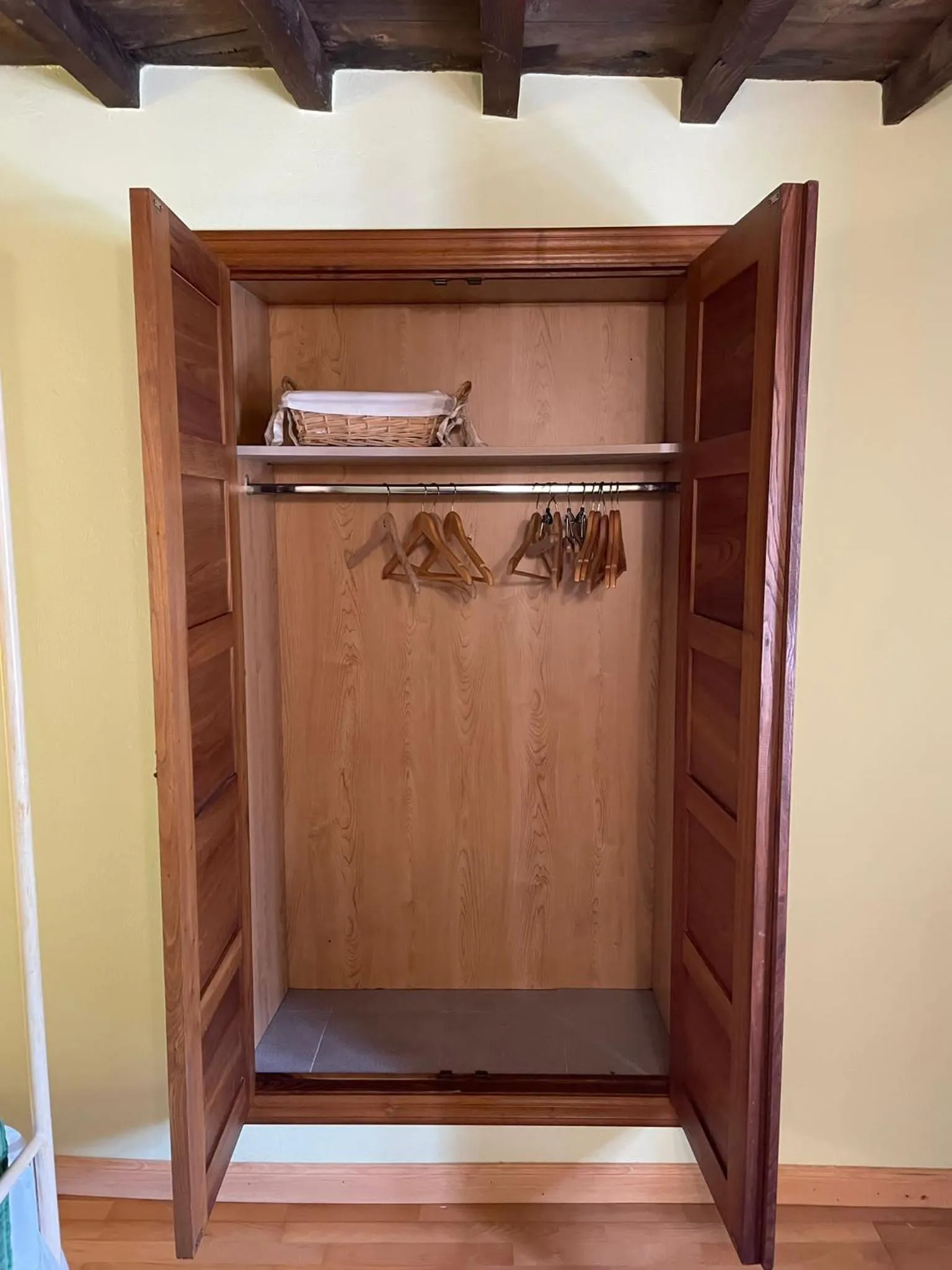 Bedroom in Hotel y apartamentos rurales L'Anceo