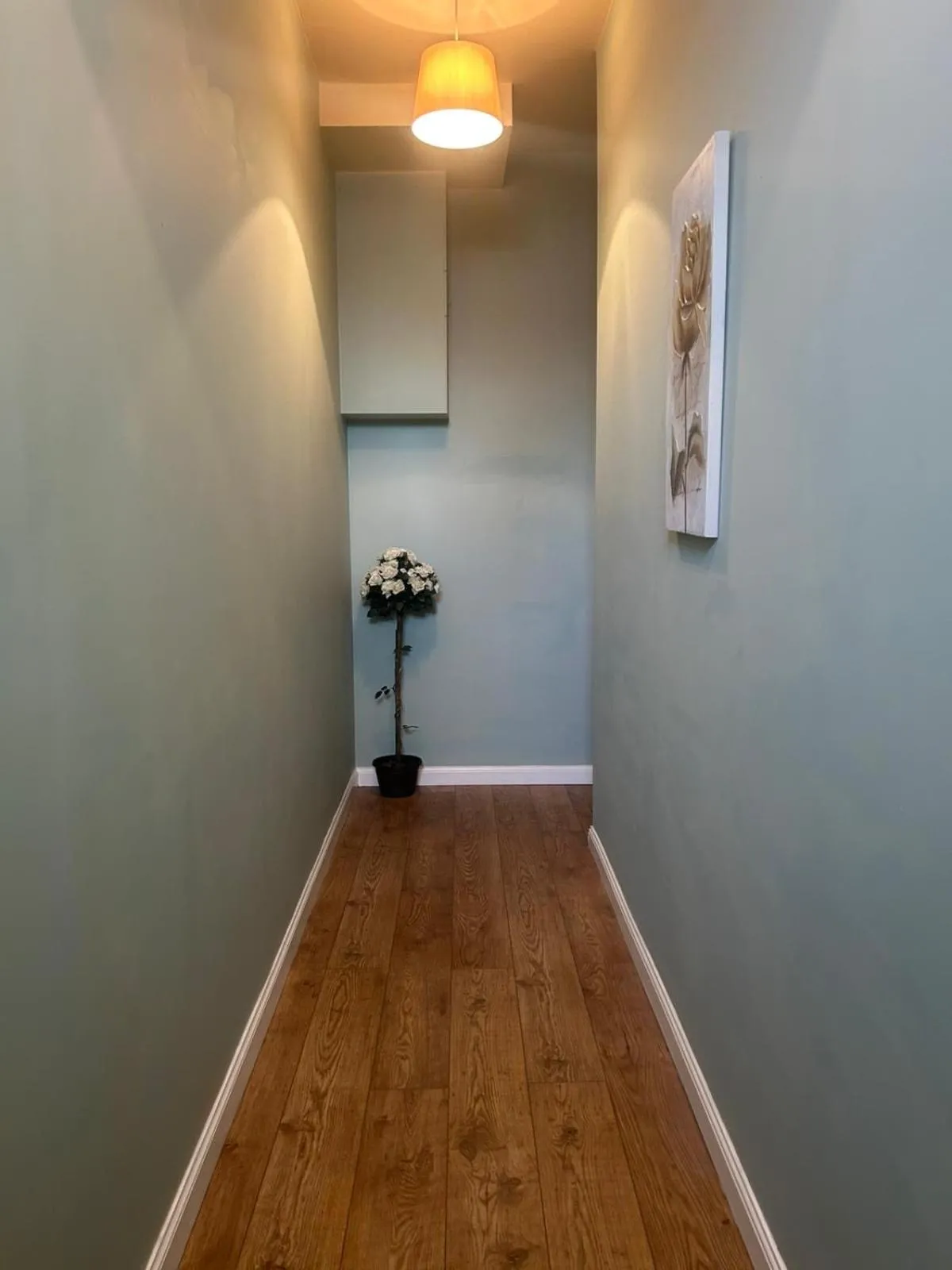 Acorn Apartment