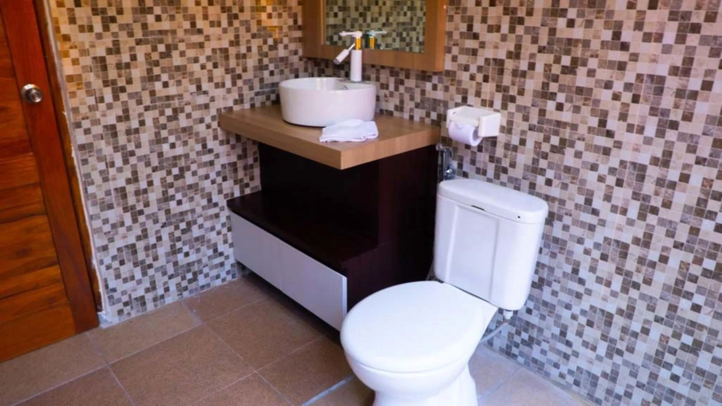 Toilet in Diva Lombok Resort