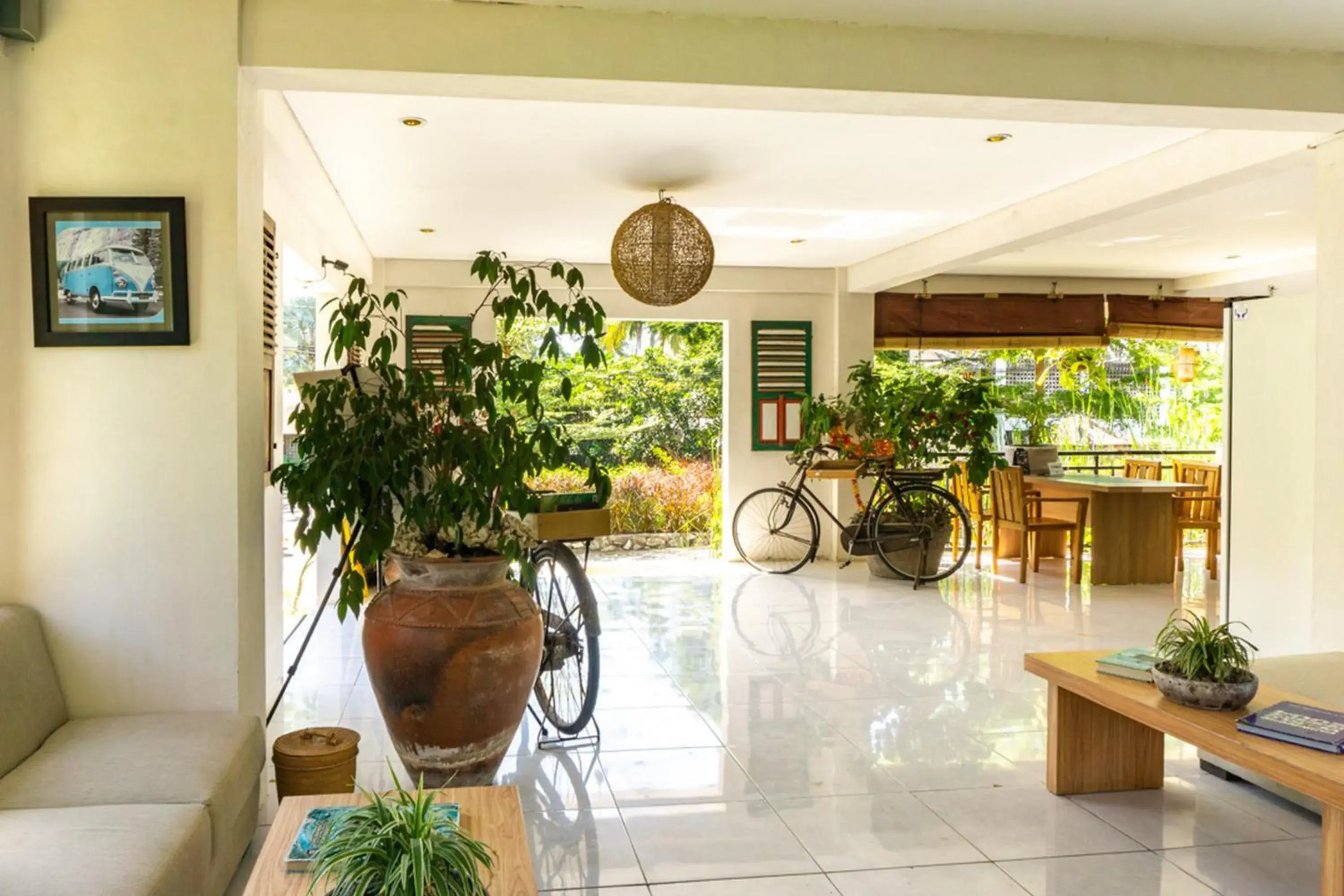 Restaurant/places to eat in Diva Lombok Resort Restaurant/places to eat in Diva Lombok Resort