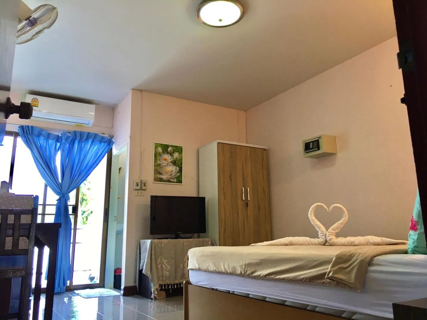 Bed in Jenny Hostel HuaHin