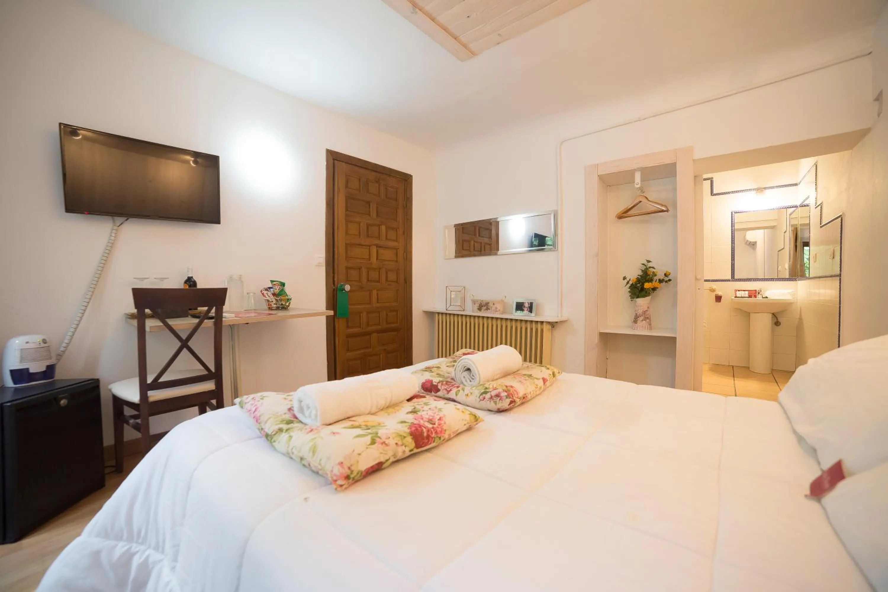 Bed in Gala Placida 1923