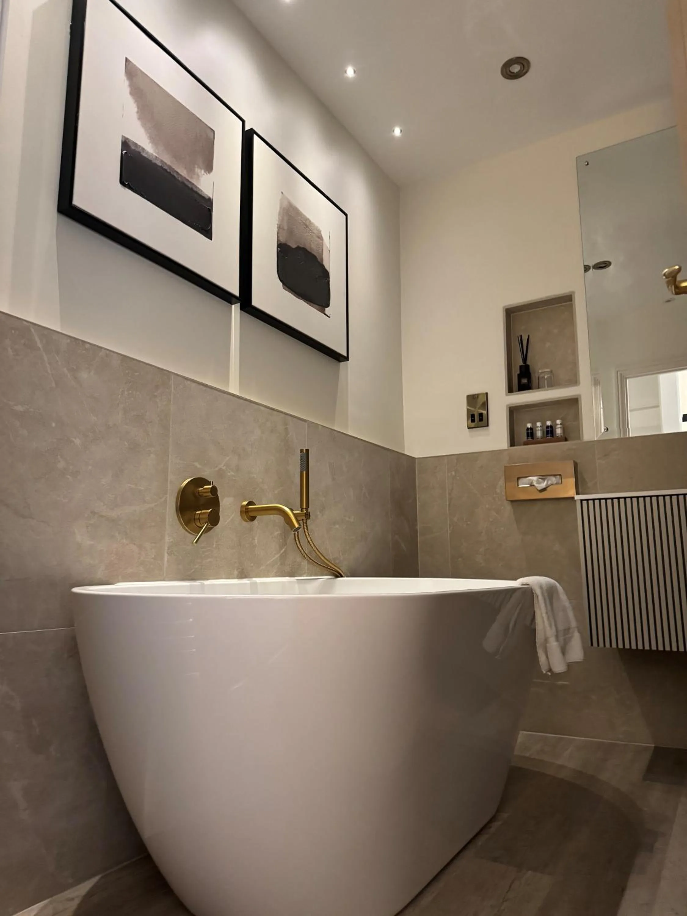 Scarborough Hill Country Inn