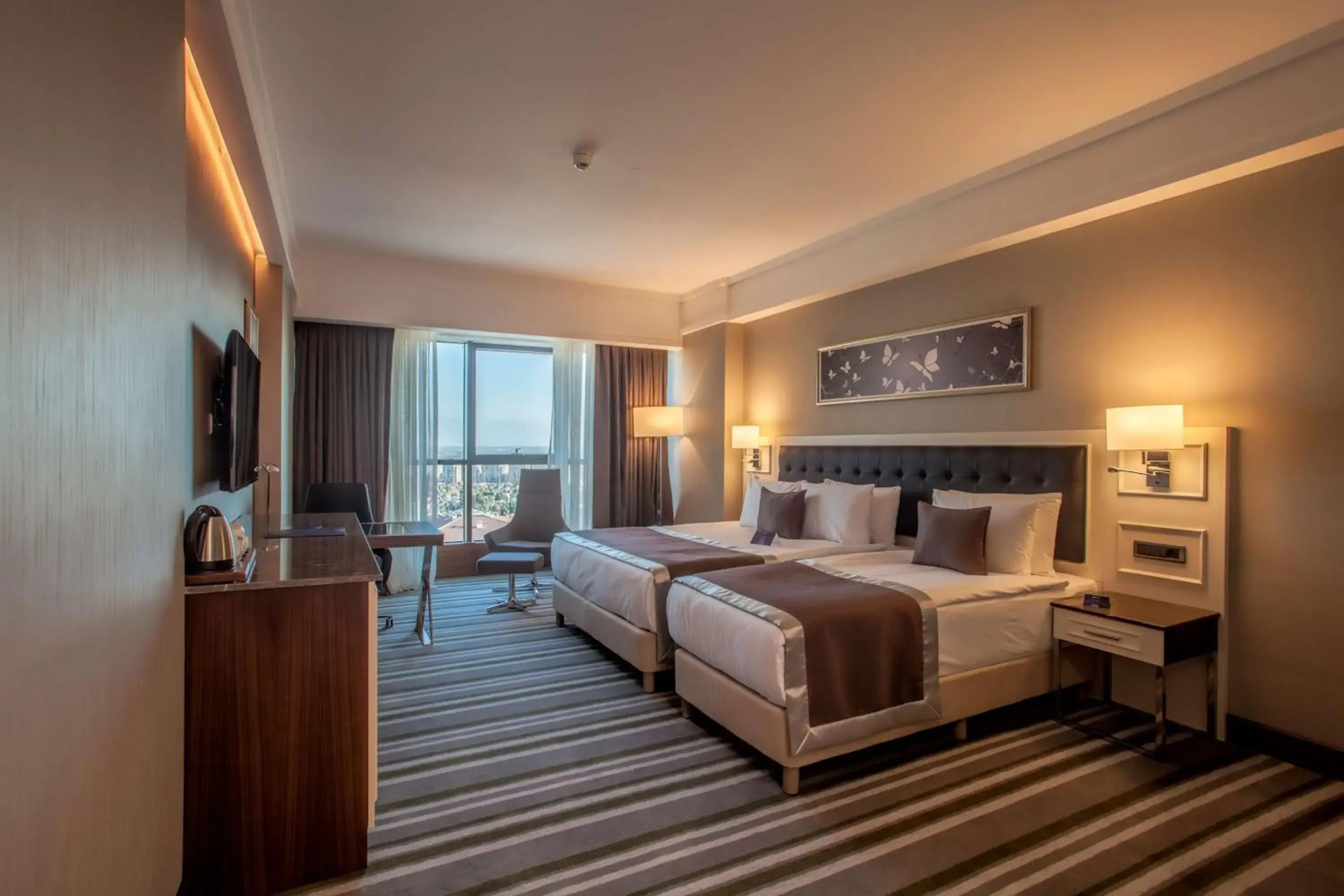 Photo of the whole room, Bed in Radisson Blu Hotel, Diyarbakir Photo of the whole room, Bed in Radisson Blu Hotel, Diyarbakir