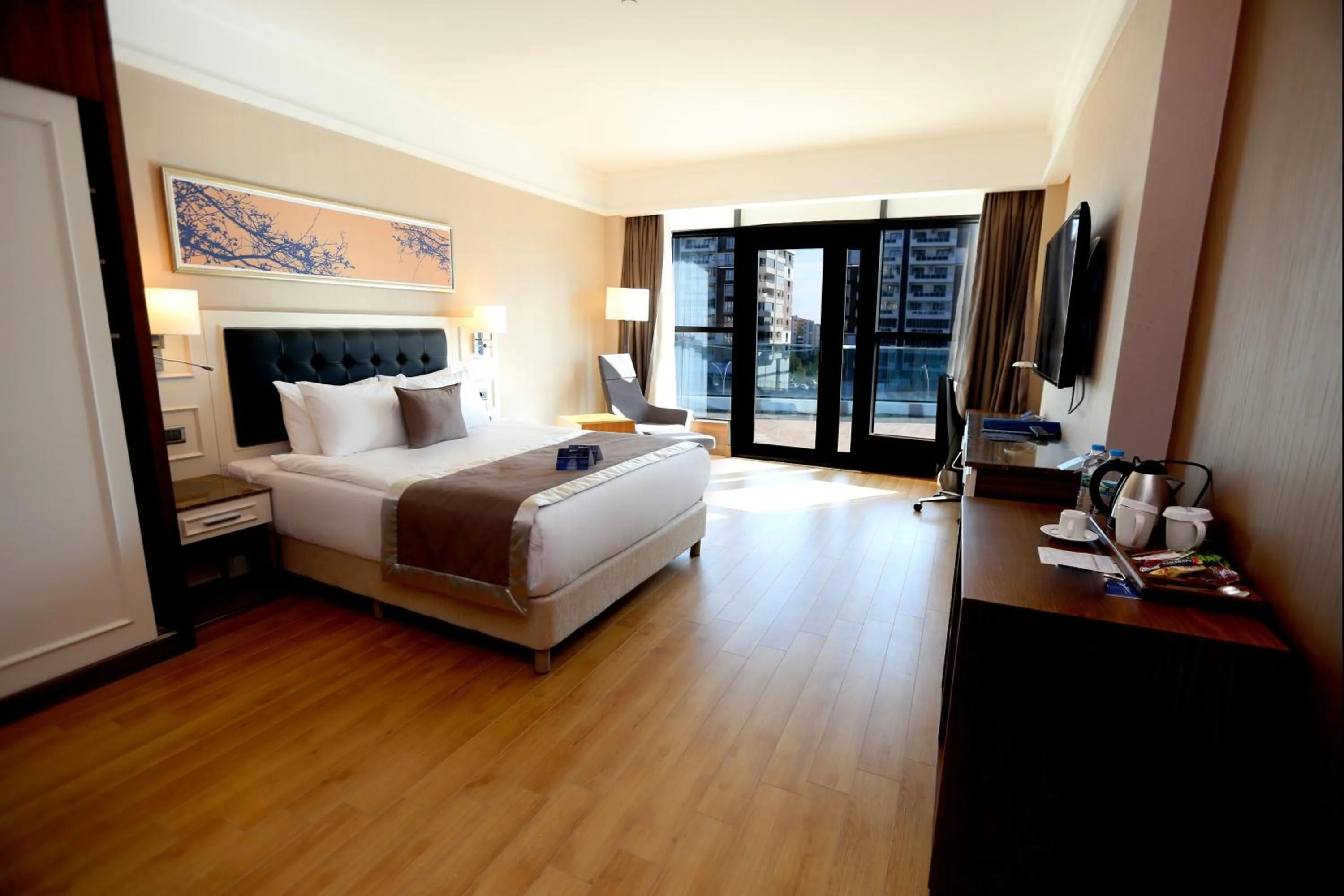 Photo of the whole room, Bed in Radisson Blu Hotel, Diyarbakir