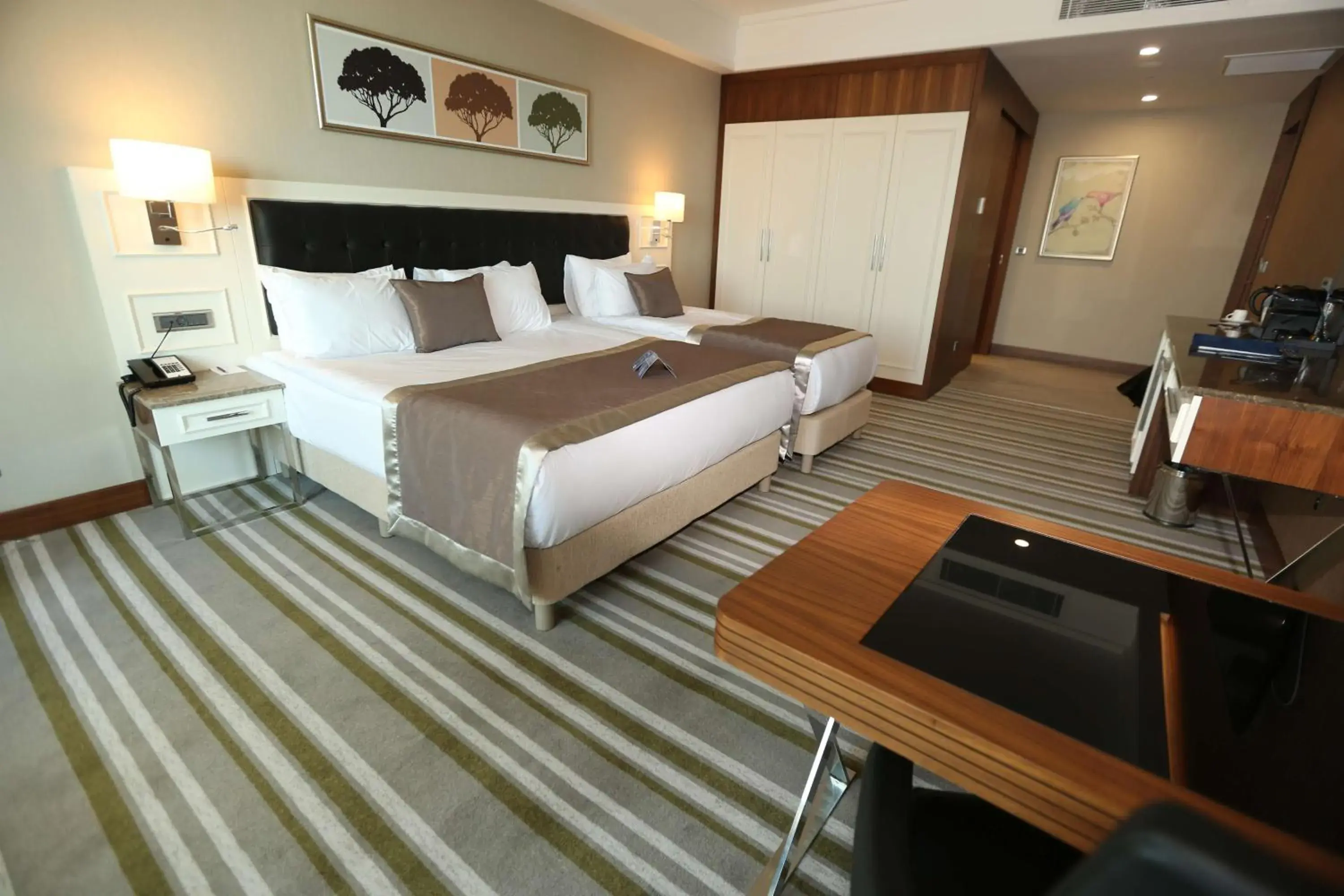 Photo of the whole room, Bed in Radisson Blu Hotel, Diyarbakir Photo of the whole room, Bed in Radisson Blu Hotel, Diyarbakir