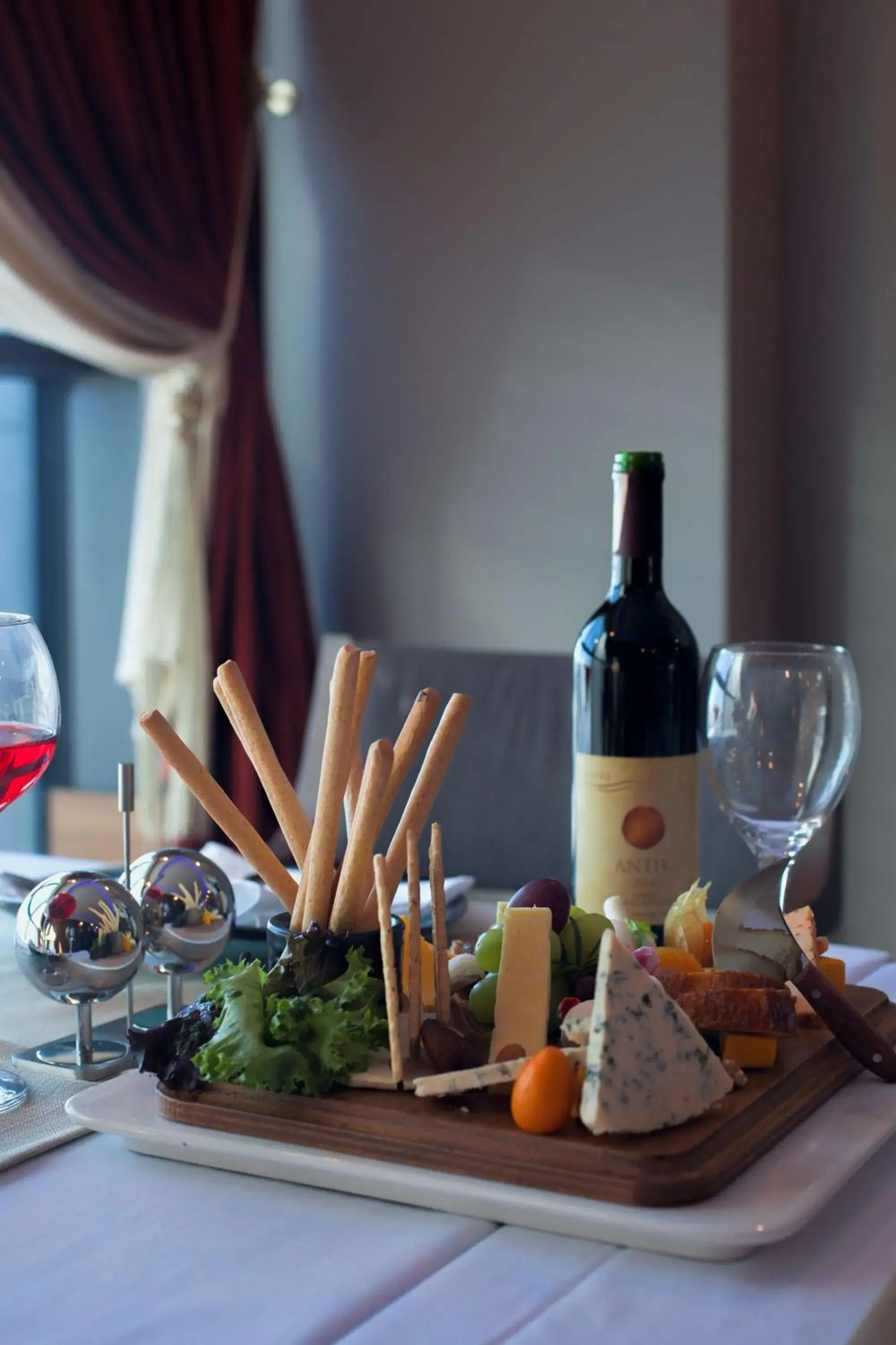 Restaurant/places to eat in Radisson Blu Hotel, Diyarbakir Restaurant/places to eat in Radisson Blu Hotel, Diyarbakir